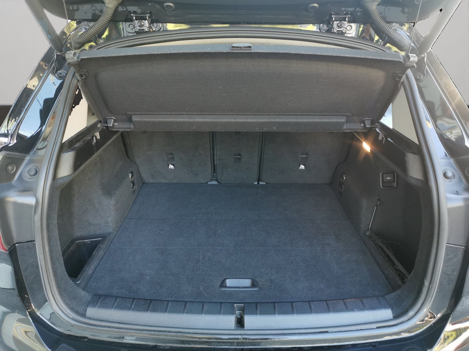BMW X1 18d Steptronic, Diesel, Occasion / Gebraucht, Automatik - 7