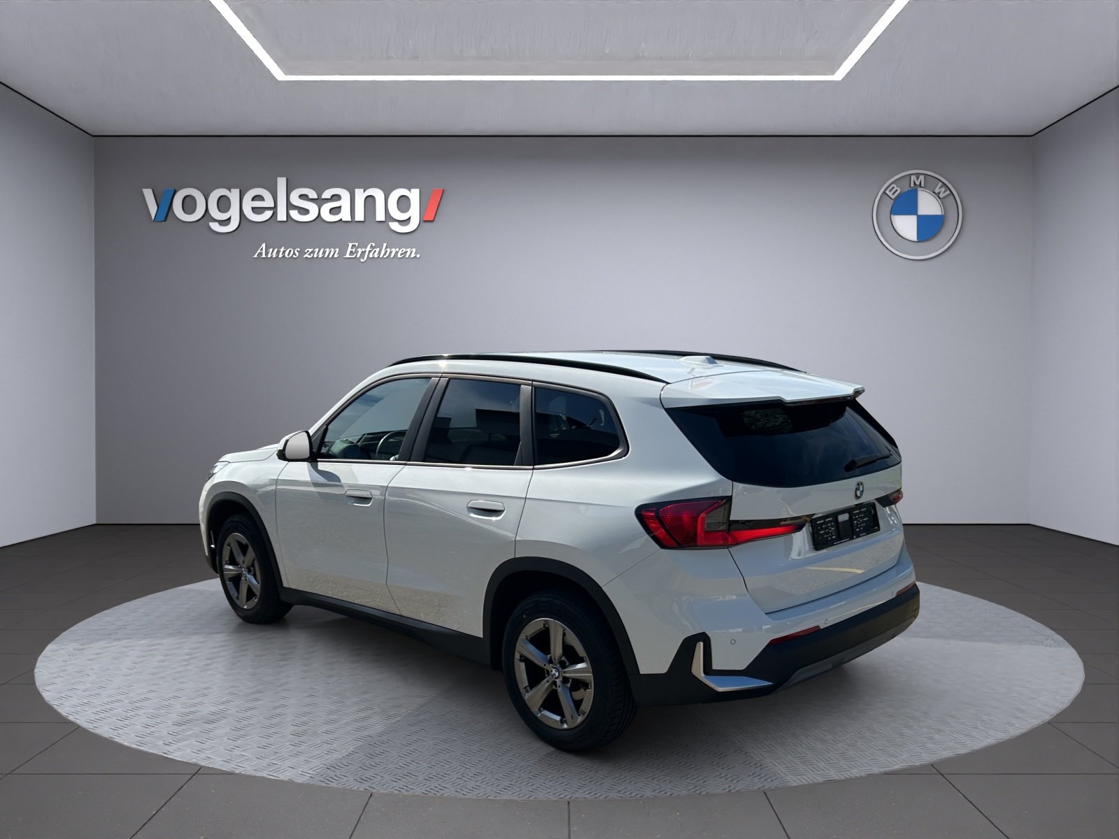 BMW X1 sDrive 18i, Benzina, Occasioni / Usate, Automatico - 3