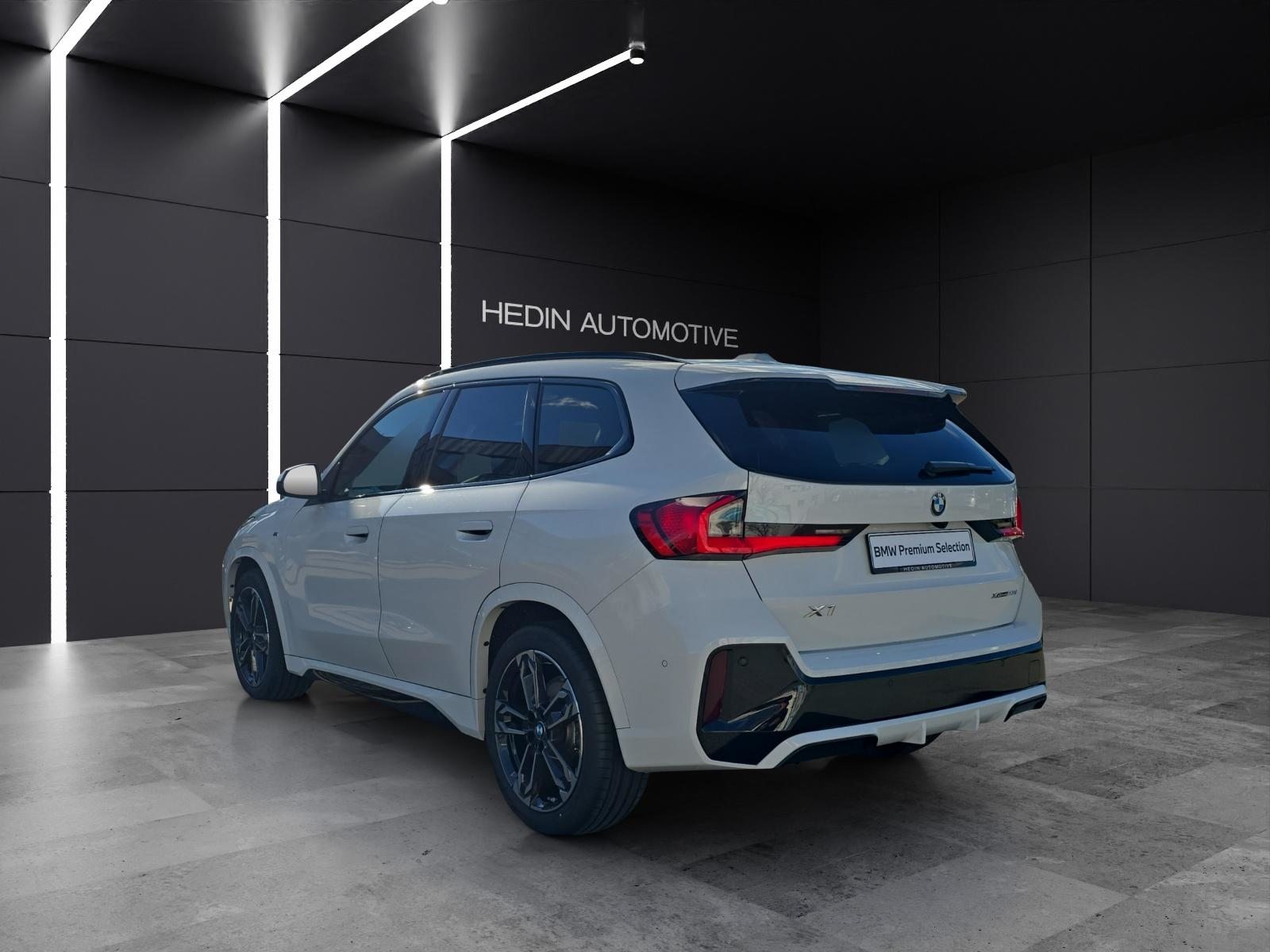 BMW X1 23i xDrive M Sport, Hybride Léger Essence/Électricité, Occasion / Utilisé, Automatique - 3
