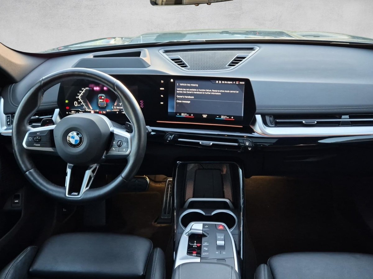 BMW X1 23i paddles, Mild-Hybrid Petrol/Electric, Second hand / Used, Automatic - 5