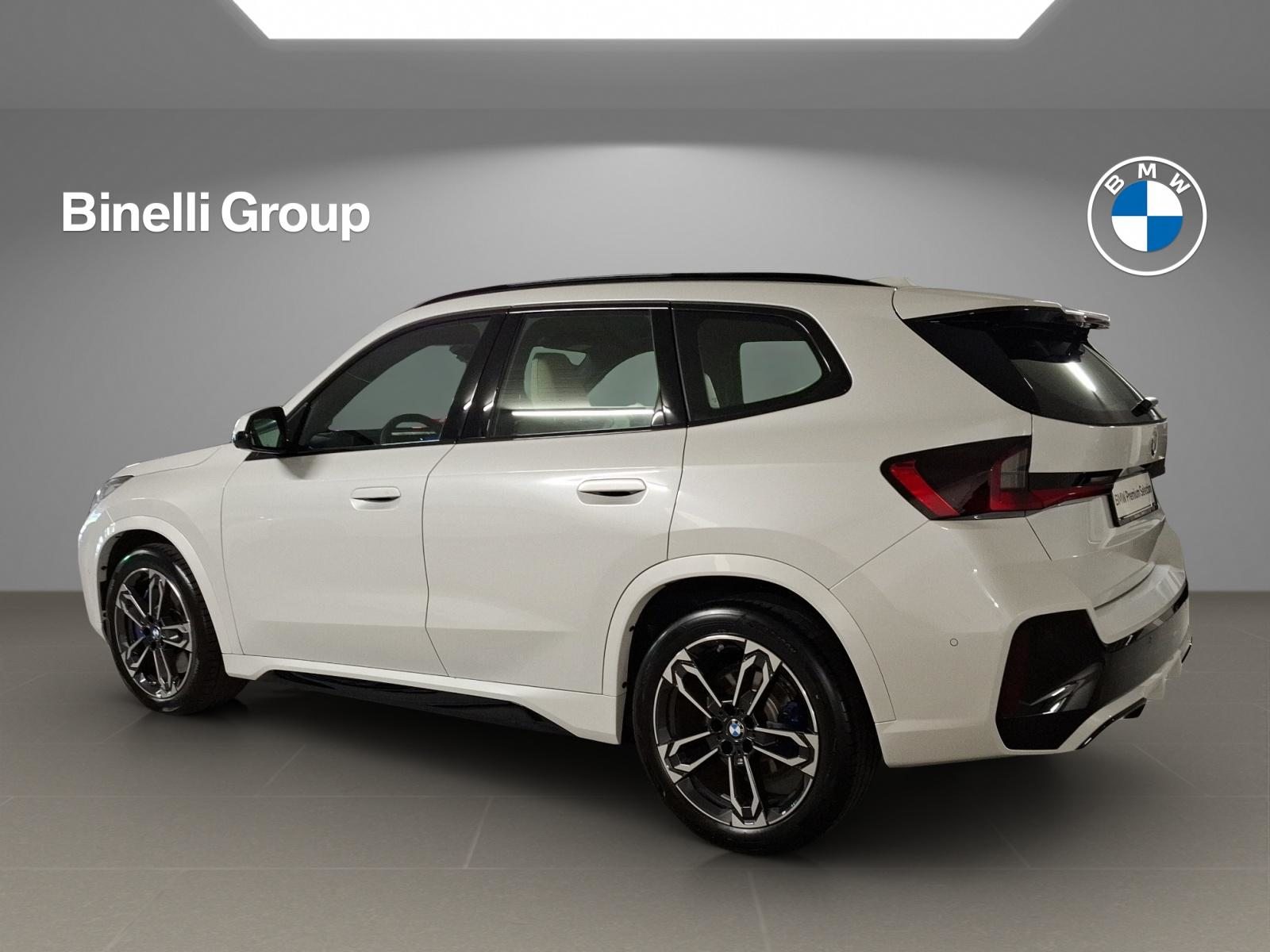 BMW X1 23i xDrive M-Sport, Mild-Hybrid Benzin/Elektro, Occasion / Gebraucht, Automatik - 3