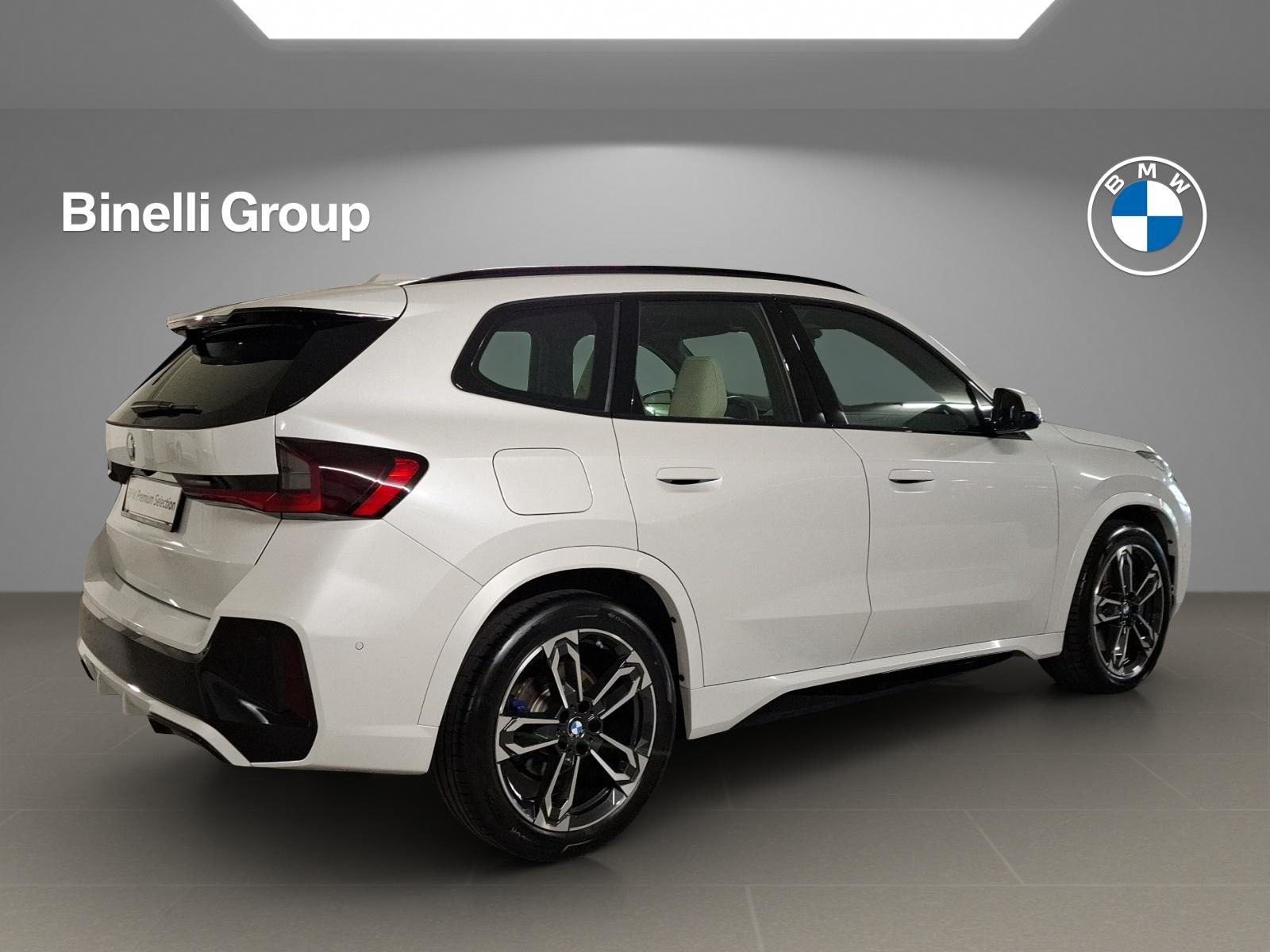 BMW X1 23i xDrive M-Sport, Mild-Hybrid Benzin/Elektro, Occasion / Gebraucht, Automatik - 5