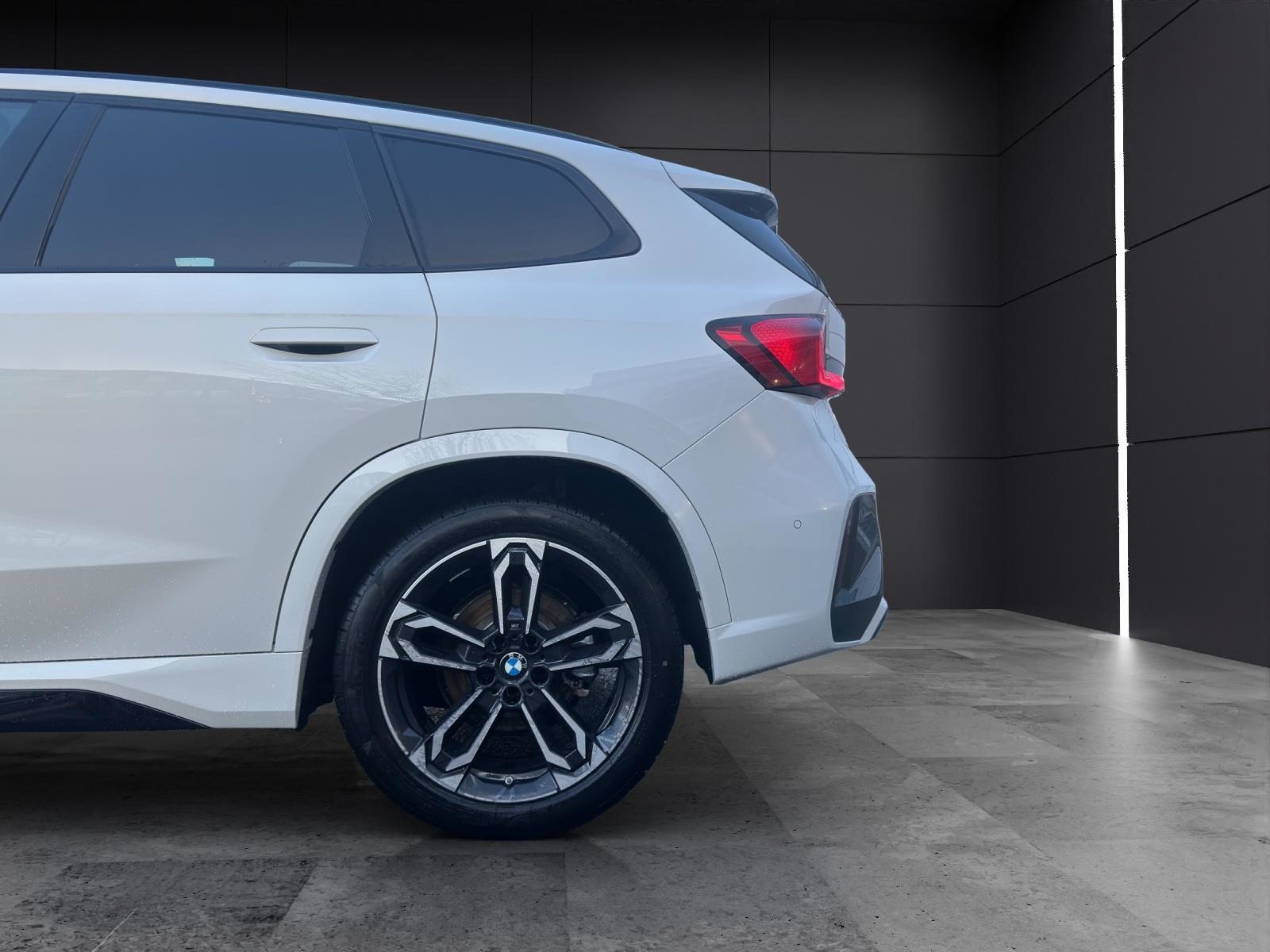 BMW X1 20d xDrive M Sport, Hybride Léger Diesel/Électricité, Occasion / Utilisé, Automatique - 7