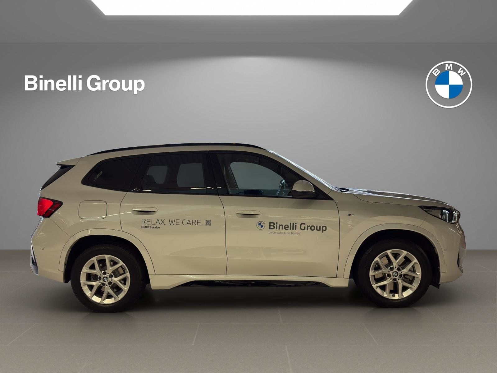 BMW X1 23i xDrive M-SportPaket, Mild-Hybrid Petrol/Electric, Second hand / Used, Automatic - 6