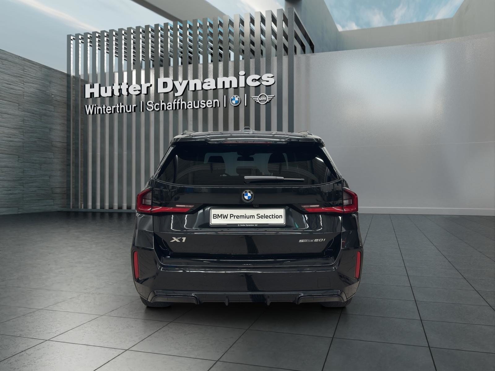 BMW X1 20i sDrive M Sportpaket, Hybride Léger Essence/Électricité, Occasion / Utilisé, Automatique - 6