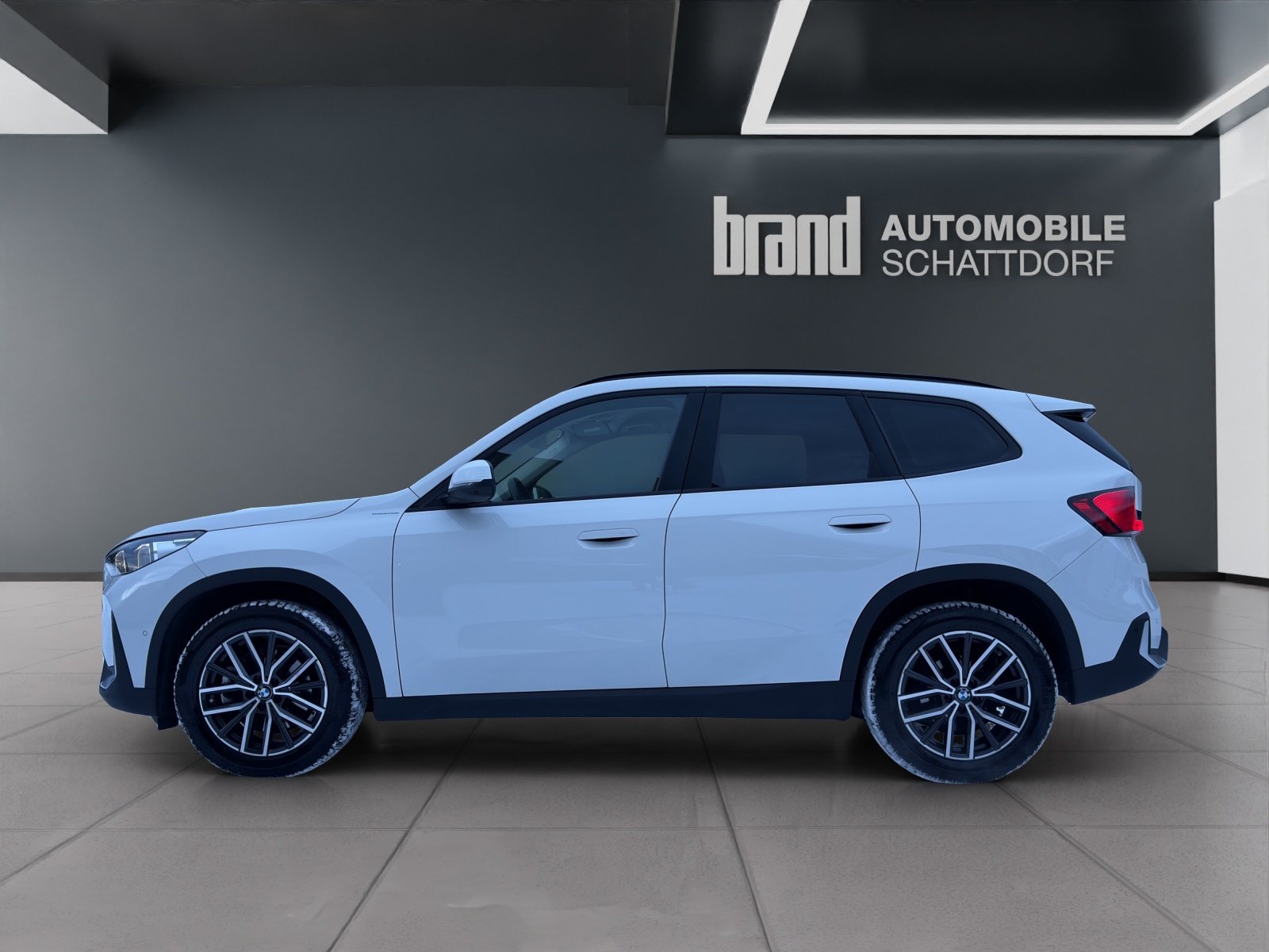 BMW X1 23d, Mild-Hybrid Diesel/Electric, Second hand / Used, Automatic - 2