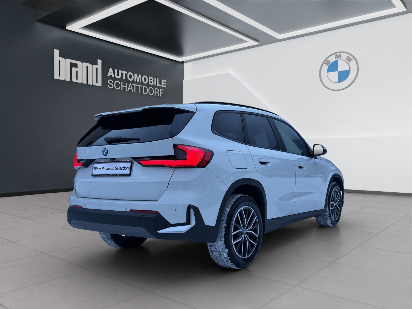 BMW X1 23d, Mild-Hybrid Diesel/Electric, Second hand / Used, Automatic - 5