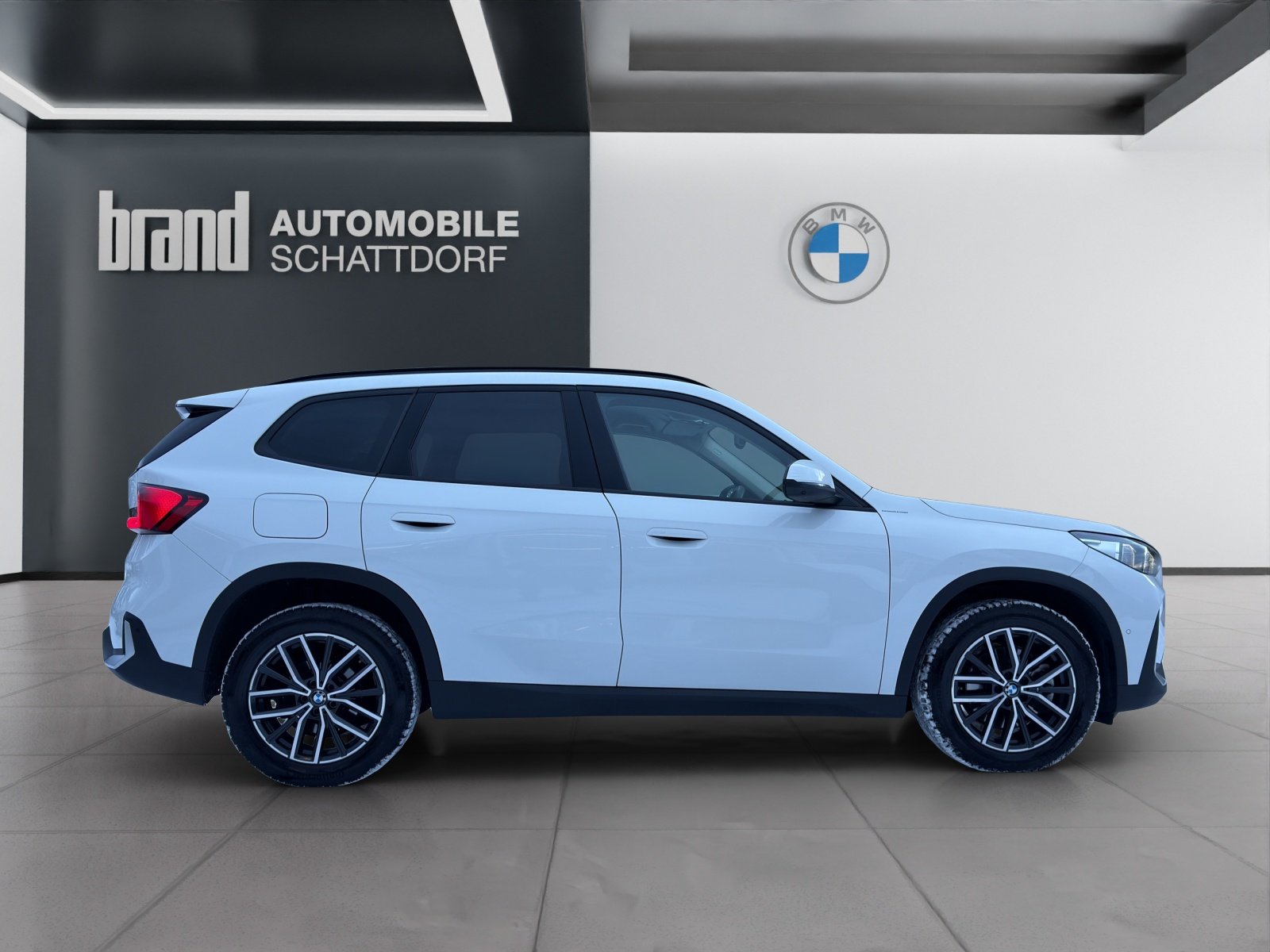 BMW X1 23d, Mild-Hybrid Diesel/Electric, Second hand / Used, Automatic - 6