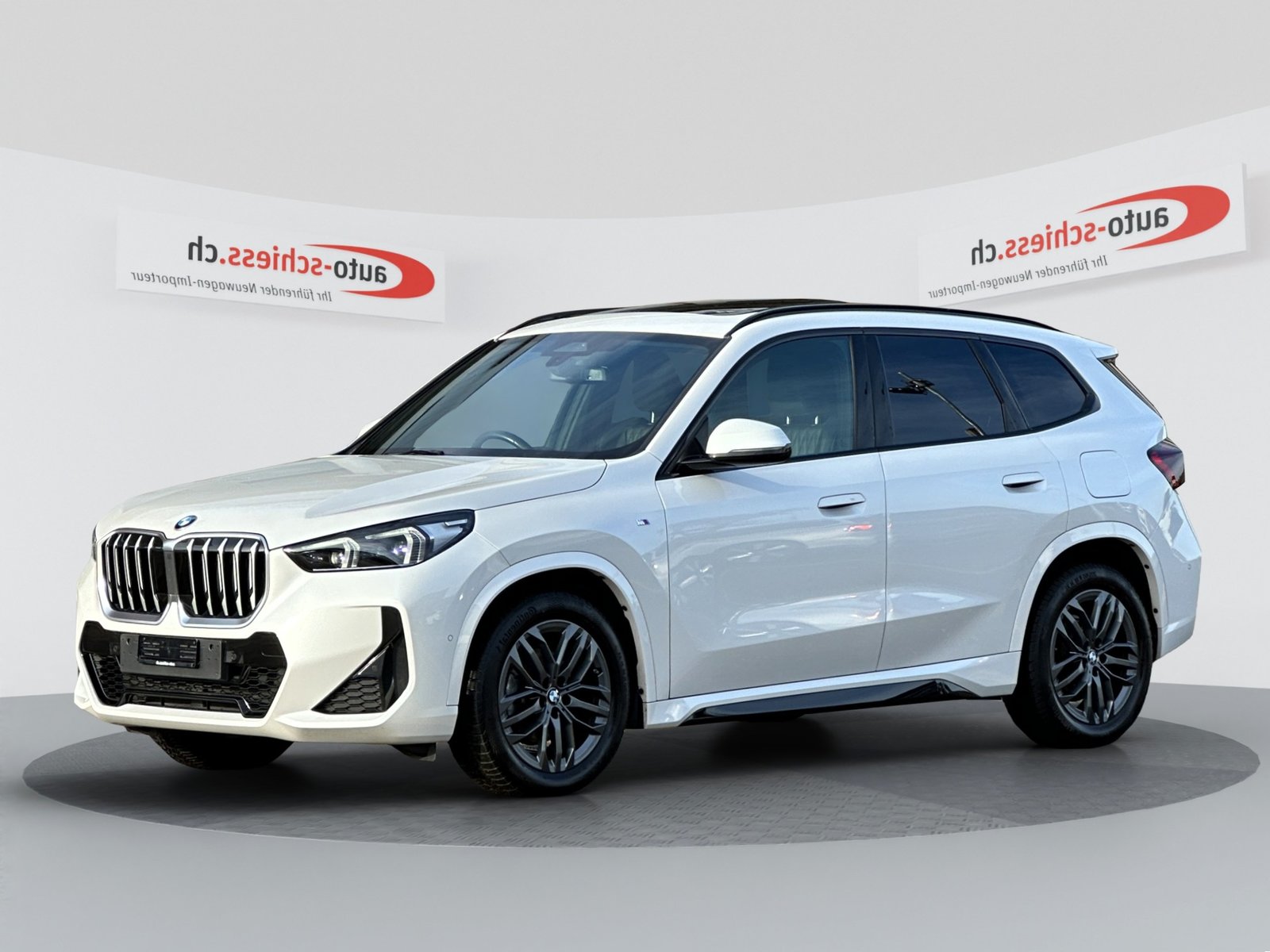 BMW X1 sDrive 18i M Sport, Petrol, Second hand / Used, Automatic - 3
