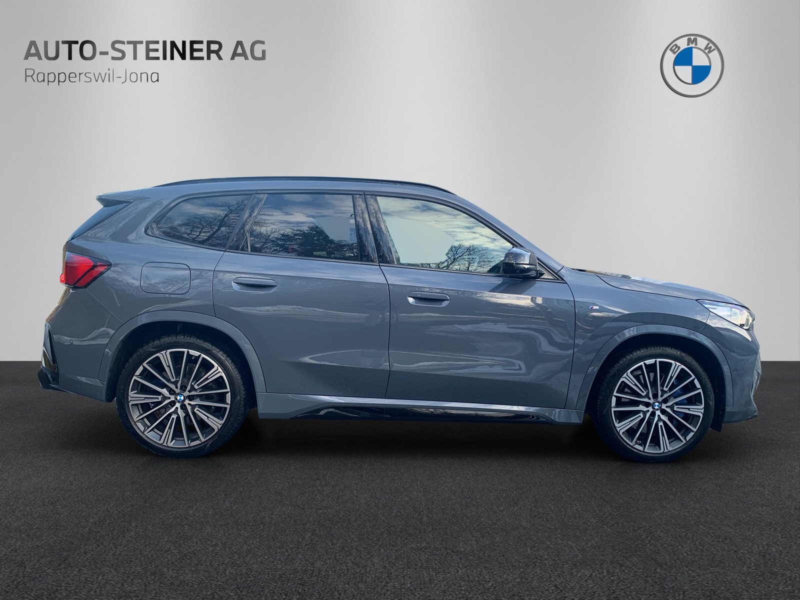 BMW X1 M35i xDrive M Sport Pro, Benzin, Occasion / Gebraucht, Automatik - 6