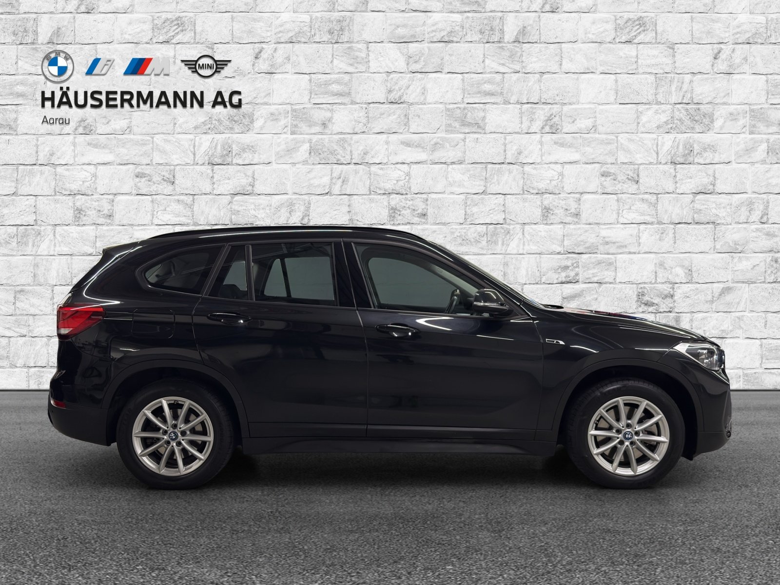 BMW X1 25e, Plug-in-Hybrid Petrol/Electric, Second hand / Used, Automatic - 4