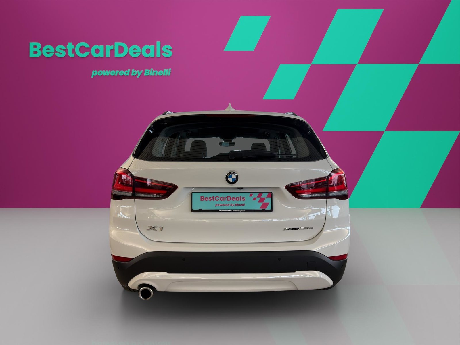 BMW X1 xDrive25e, Plug-in-Hybrid Petrol/Electric, Second hand / Used, Automatic - 4
