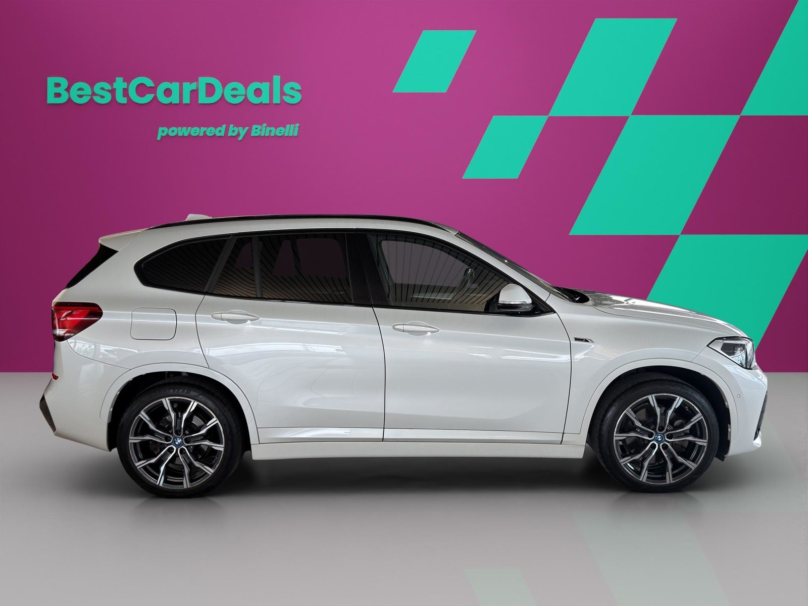BMW X1 xDrive25e MSport, Plug-in-Hybrid Petrol/Electric, Second hand / Used, Automatic - 2