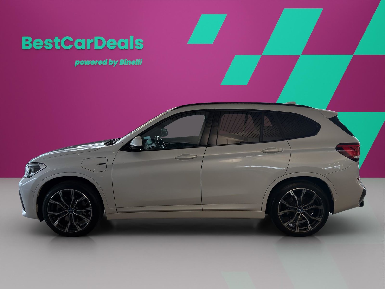 BMW X1 xDrive25e MSport, Plug-in-Hybrid Petrol/Electric, Second hand / Used, Automatic - 5