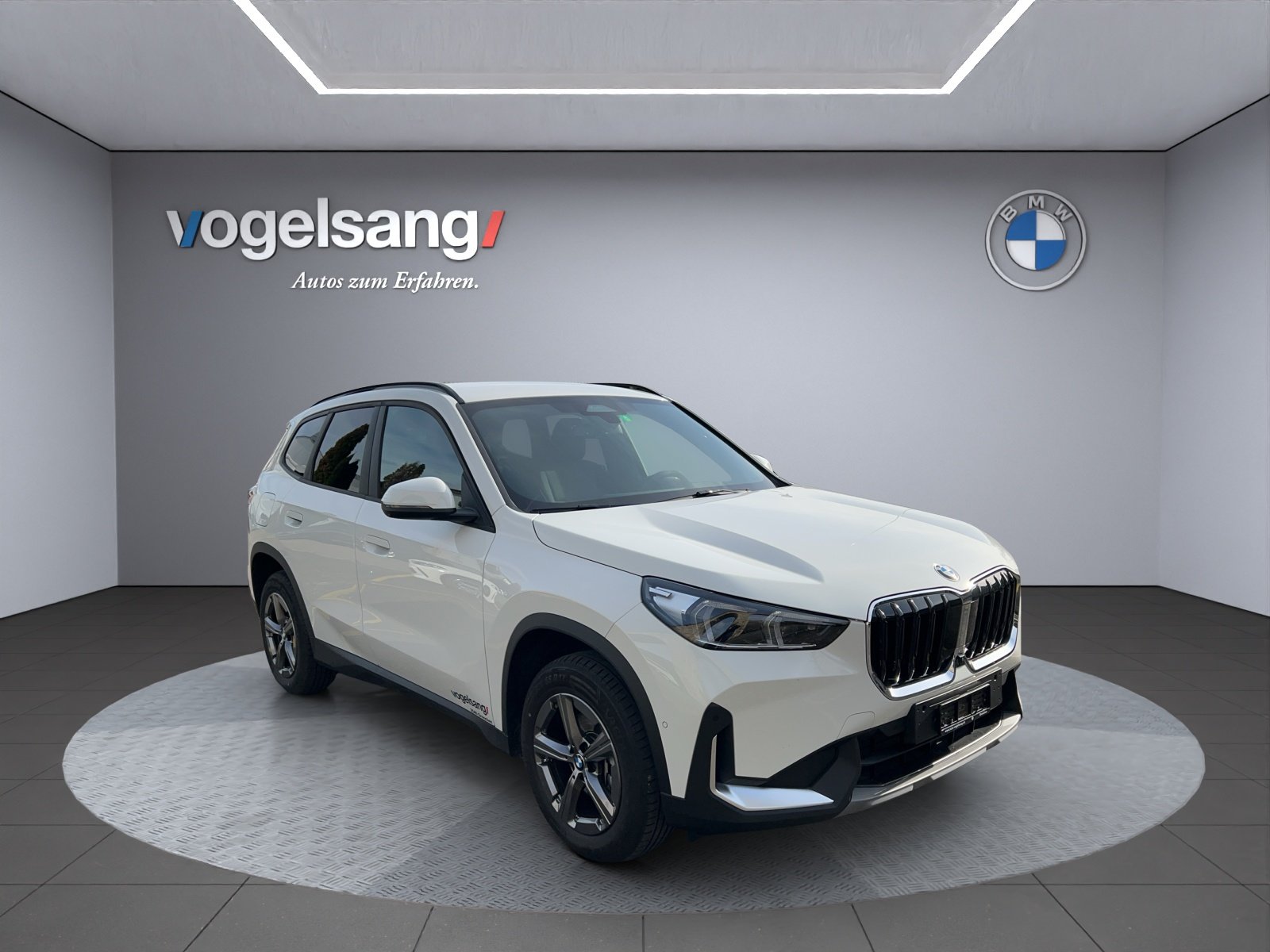 BMW X1 sDrive 18i, Petrol, Second hand / Used, Automatic - 7