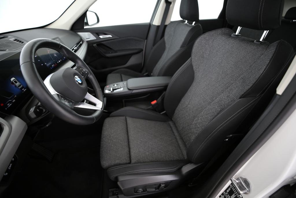 BMW X1 18i sDrive, Petrol, Second hand / Used, Automatic - 3