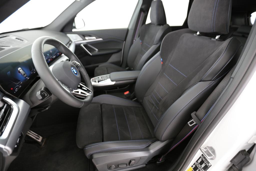 BMW X1 30e xDrive, Plug-in-Hybrid Benzin/Elektro, Occasion / Gebraucht, Automatik - 3