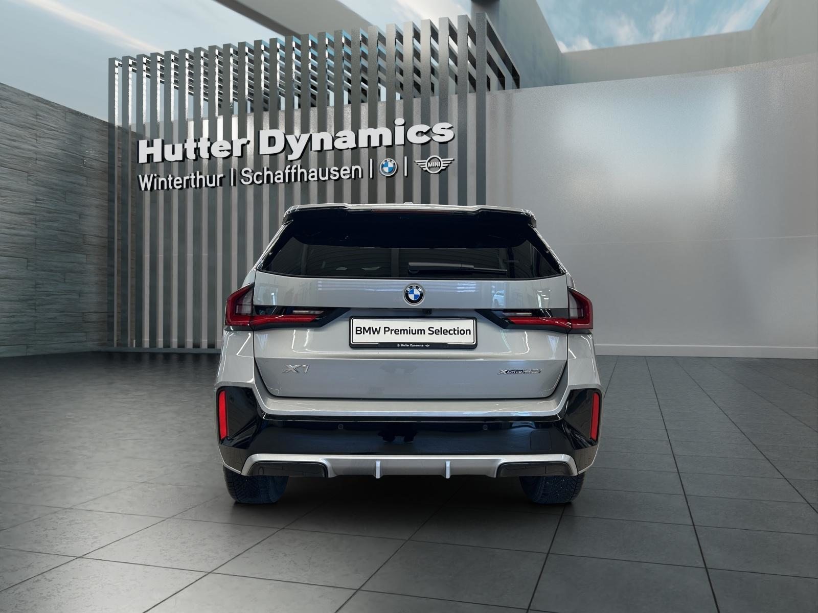 BMW X1 23i xDrive M Sportpaket, Hybride Léger Essence/Électricité, Occasion / Utilisé, Automatique - 6