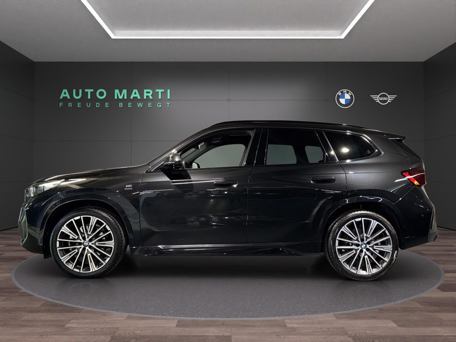 BMW X1 23d xDrive M Sport, Mild-Hybrid Diesel/Elektro, Occasion / Gebraucht, Automatik - 2