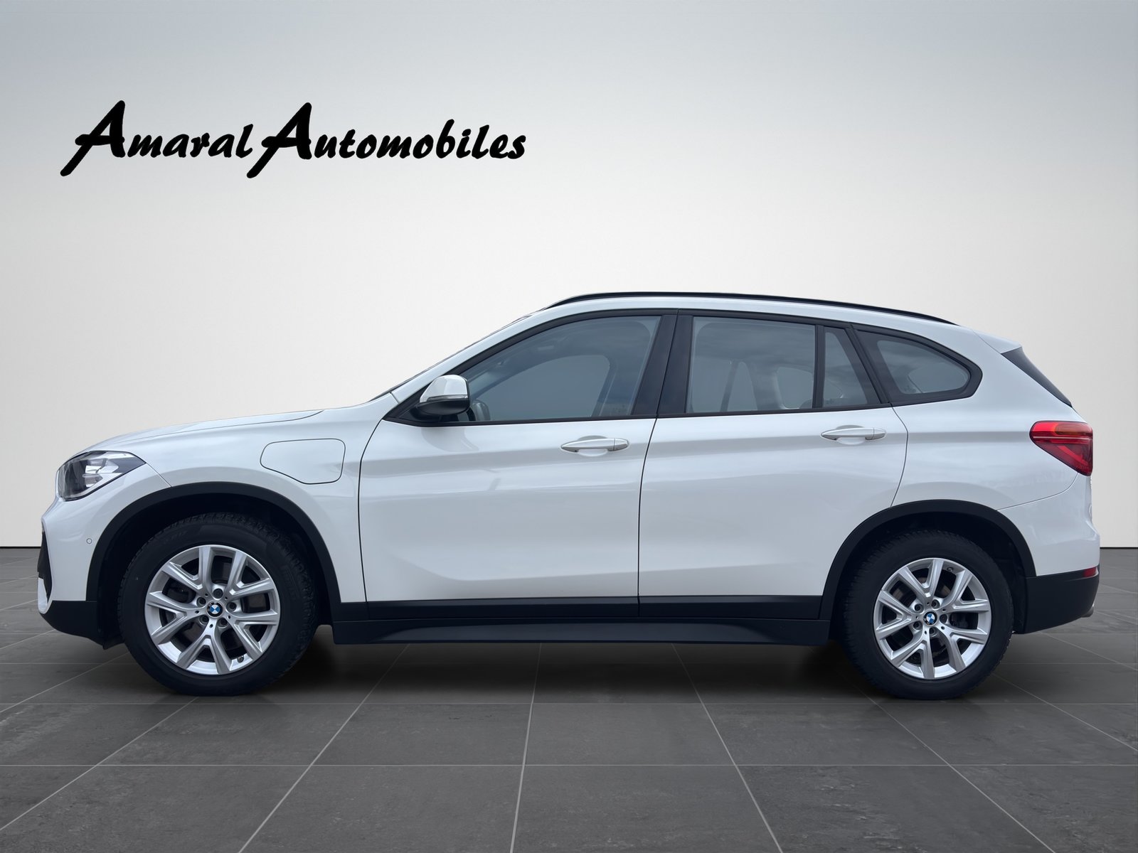 BMW X1 25e Steptronic, Hybride Rechargeable Essence/Électricité, Occasion / Utilisé, Automatique - 4