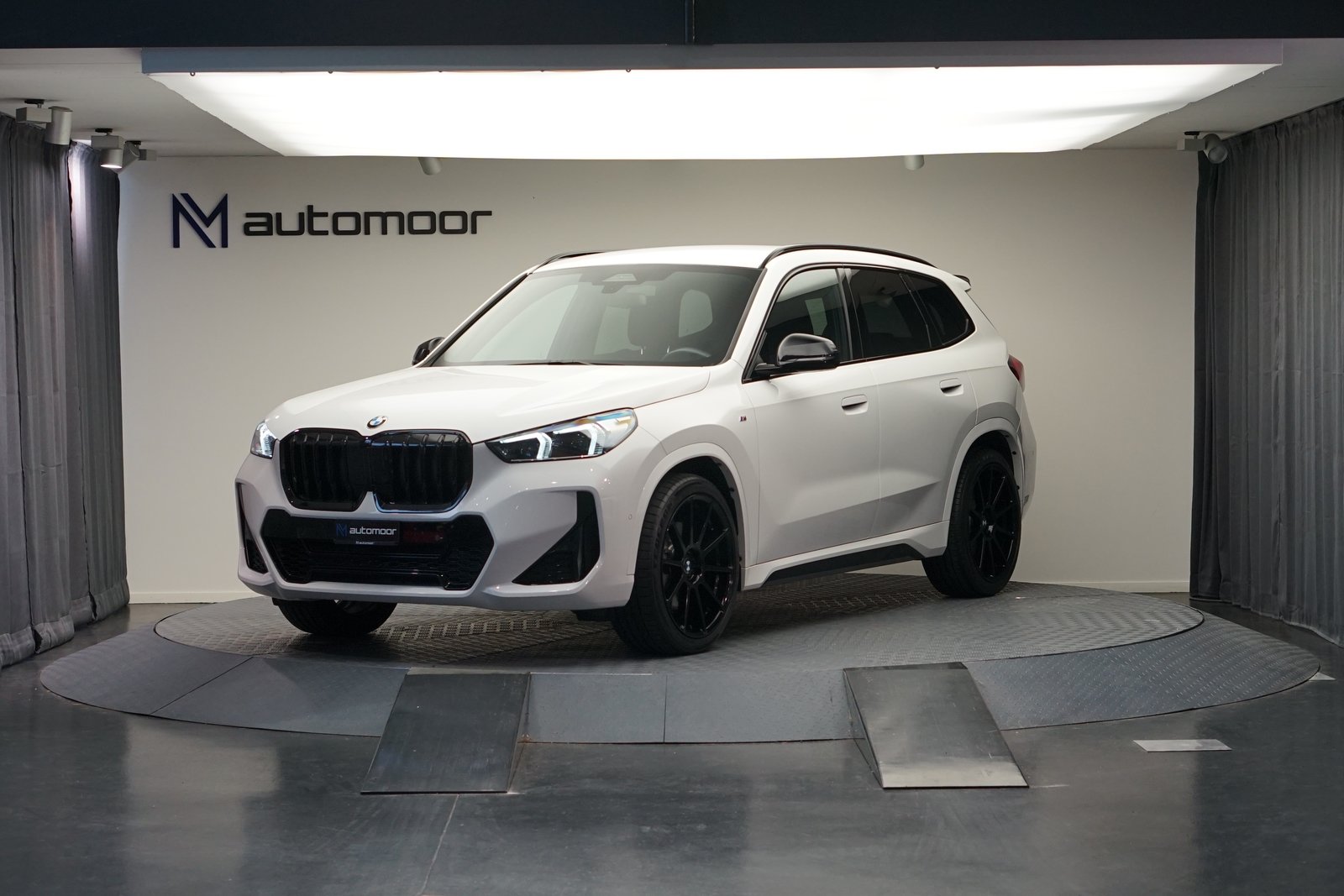 BMW X1 23d 48V M Sport *CH-Fahrzeug*