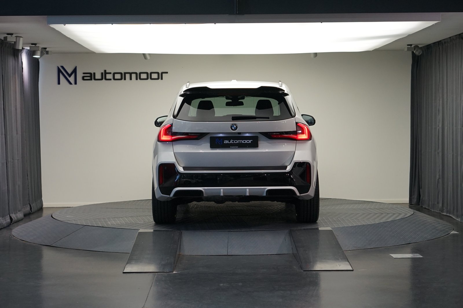 BMW X1 23d 48V M Sport *CH-Fahrzeug*, Mild-Hybrid Diesel/Electric, Second hand / Used, Automatic - 6
