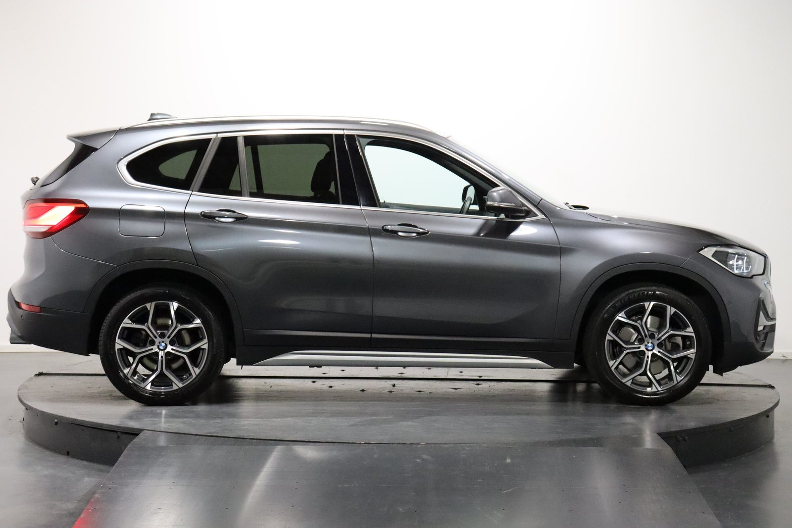 BMW X1 20d xDrive, Diesel, Second hand / Used, Automatic - 3