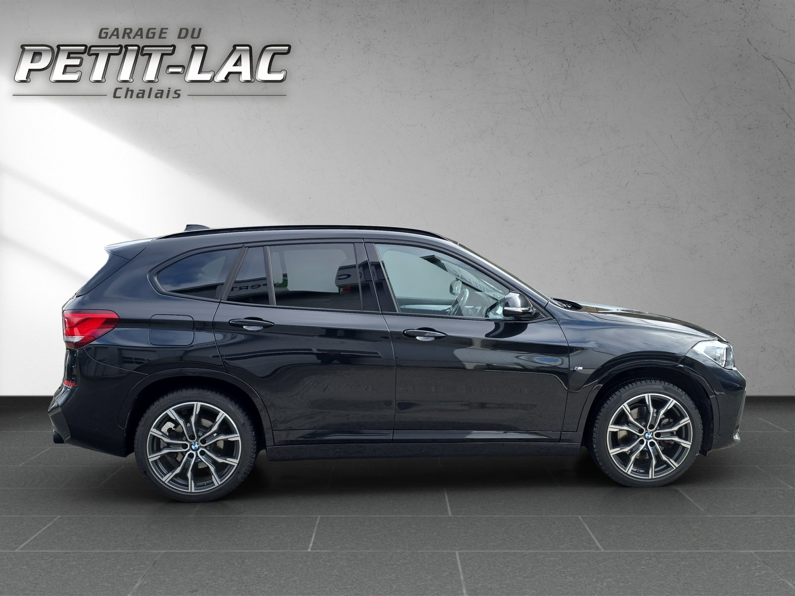 BMW X1 20i M Sport Steptronic, Petrol, Second hand / Used, Automatic - 3