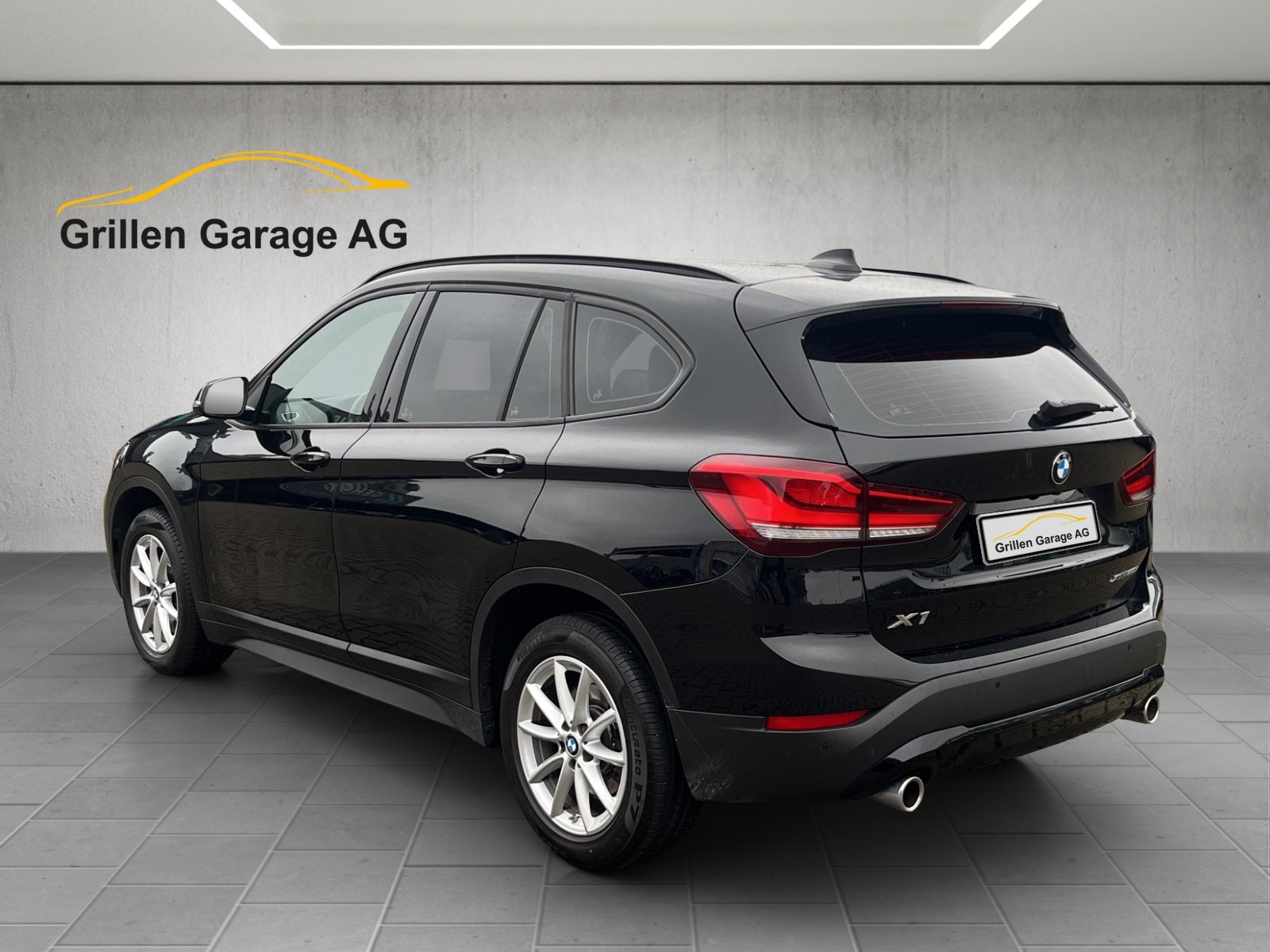 BMW X1 20i, Petrol, Second hand / Used, Automatic - 3