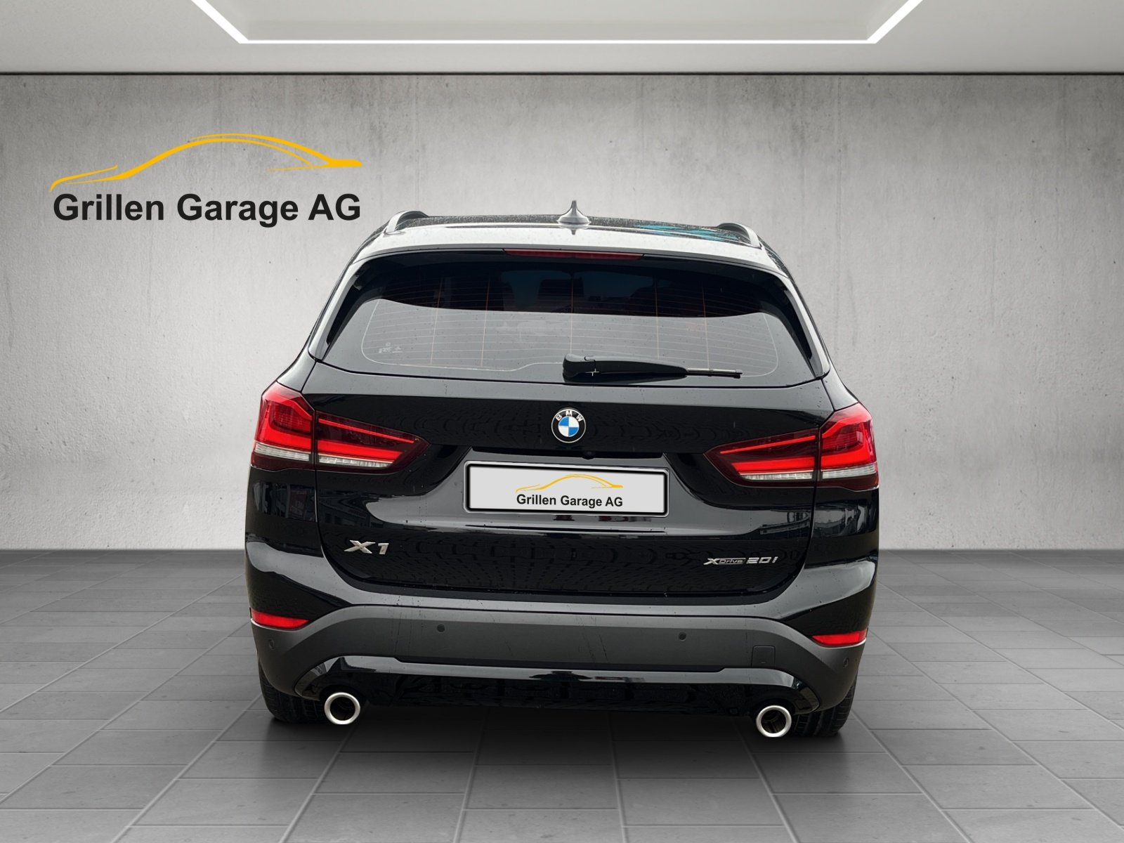 BMW X1 20i, Petrol, Second hand / Used, Automatic - 4