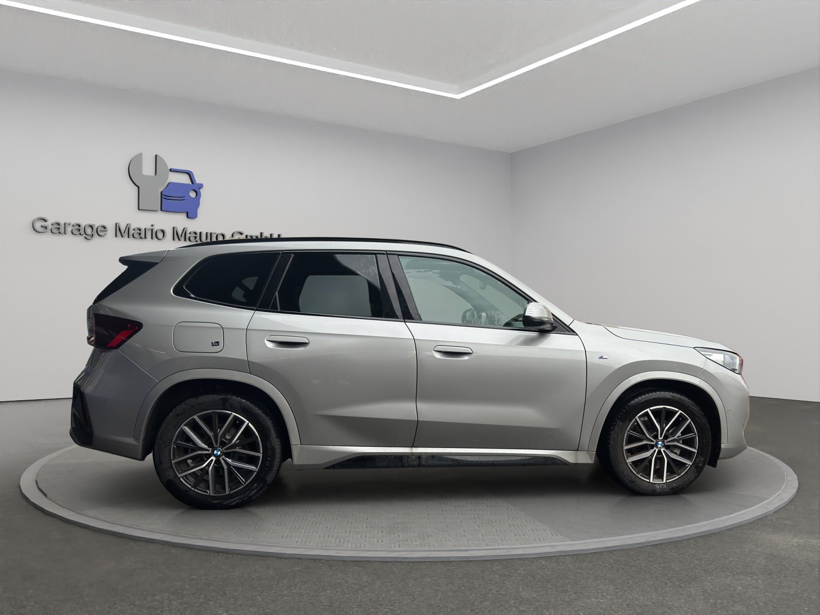 BMW X1 20d 48V M Sport, Mild-Hybrid Diesel/Electric, Second hand / Used, Automatic - 5