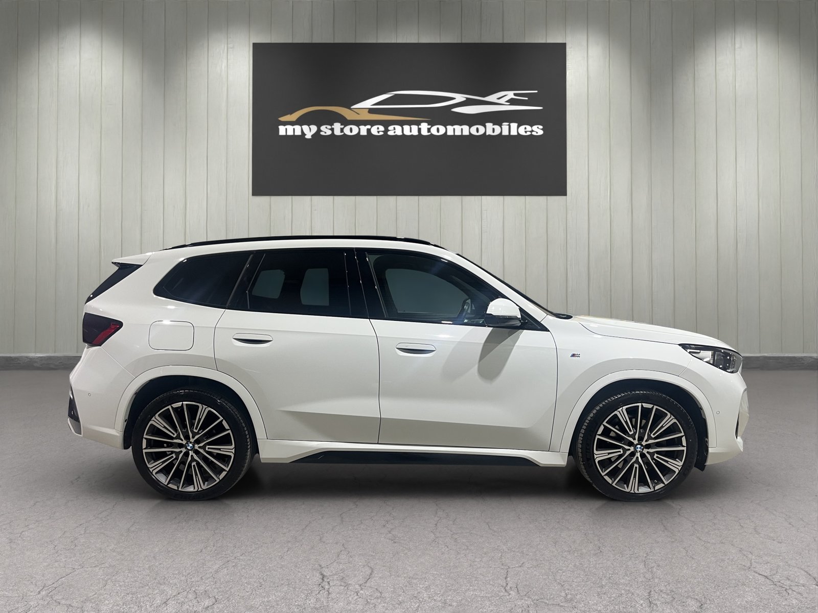 BMW X1 23d 48V M Sport