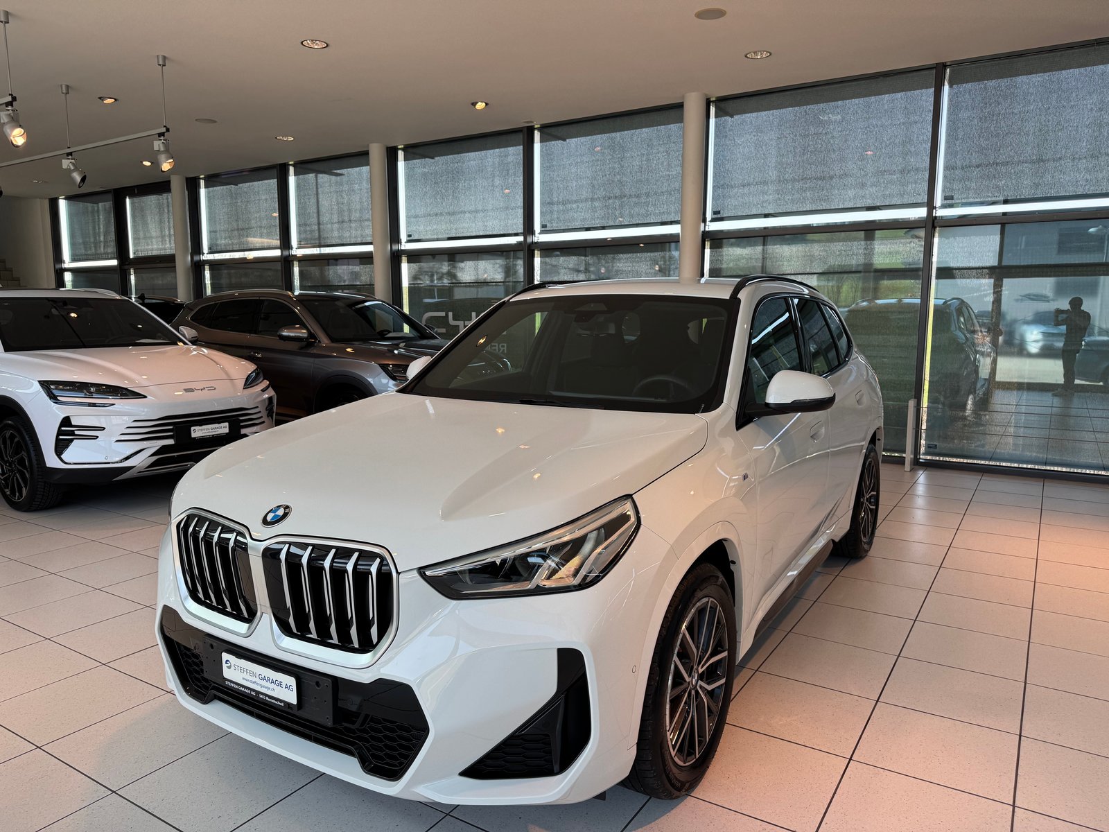 BMW X1 sDrive 18i M Sport, Benzin, Occasion / Gebraucht, Automatik - 4