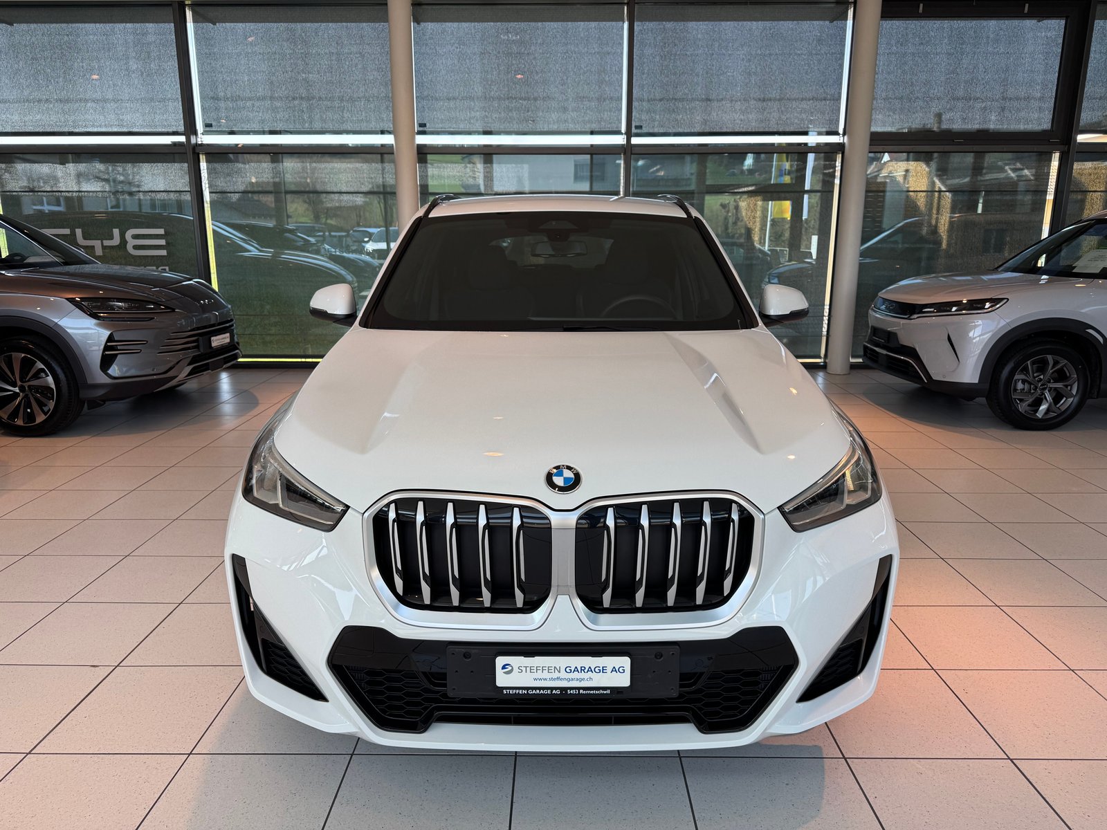 BMW X1 sDrive 18i M Sport, Benzin, Occasion / Gebraucht, Automatik - 5