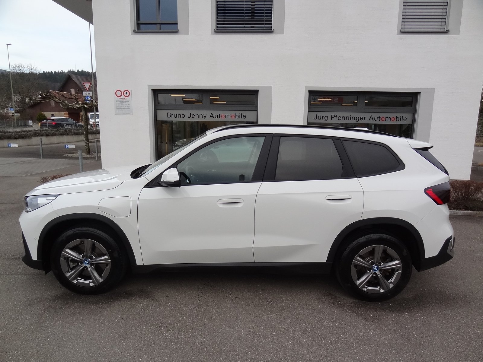 BMW X1 30e, Plug-in-Hybrid Petrol/Electric, Second hand / Used, Automatic - 2