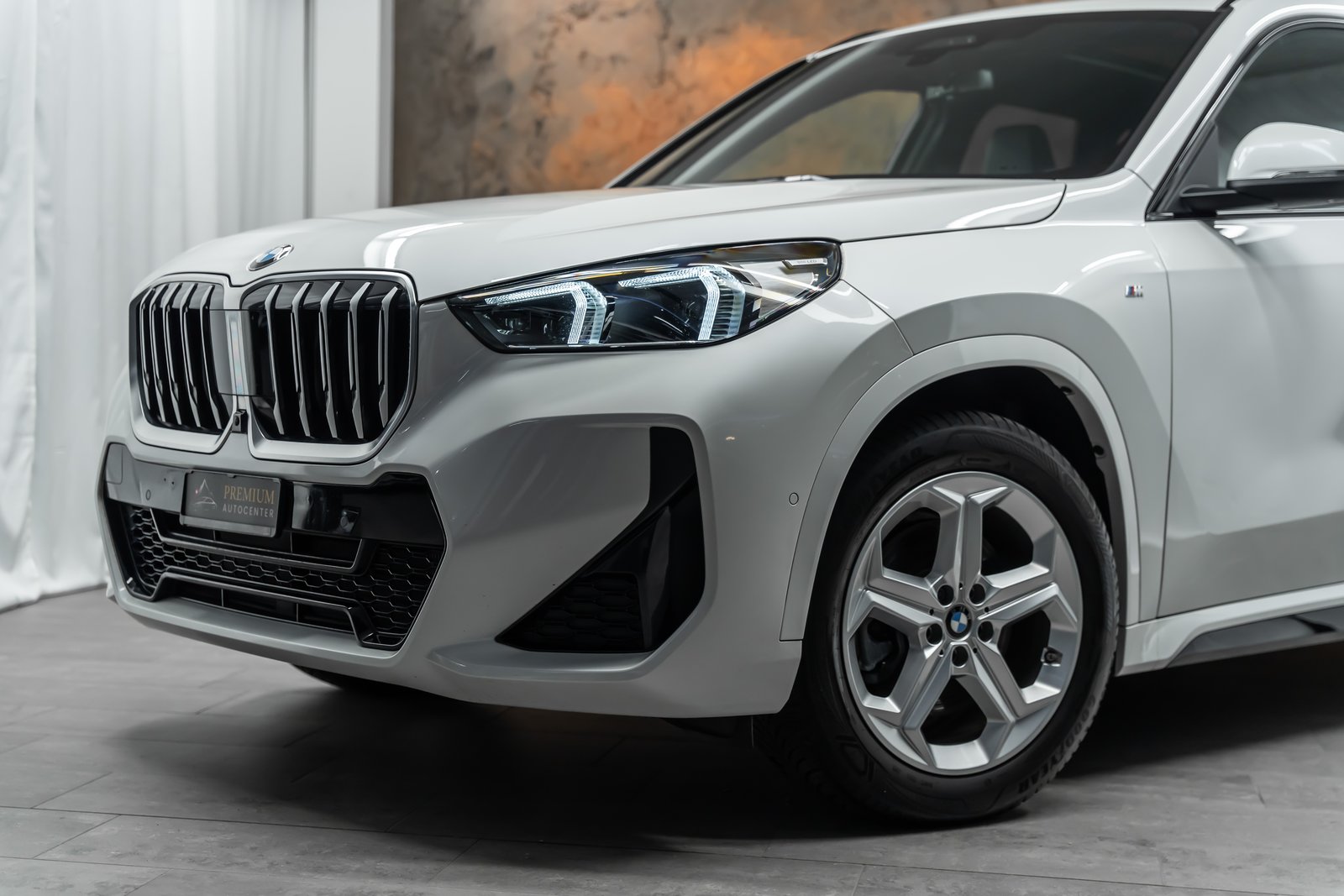 BMW BMW X1 sDrive 20i 48V M Sport *Facelift*Panorama*Leder*3, Benzin, Occasion / Gebraucht, Automatik - 2