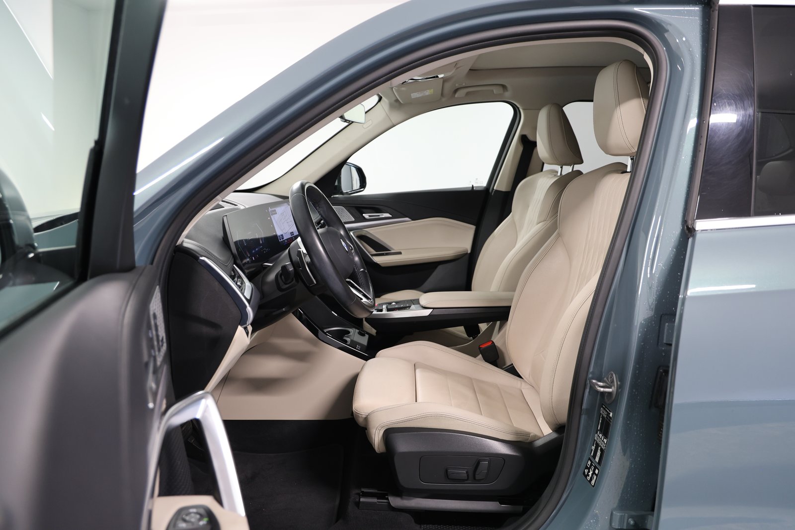 BMW X1 23d 48V xLine, Mild-Hybrid Diesel/Electric, Second hand / Used, Automatic - 6