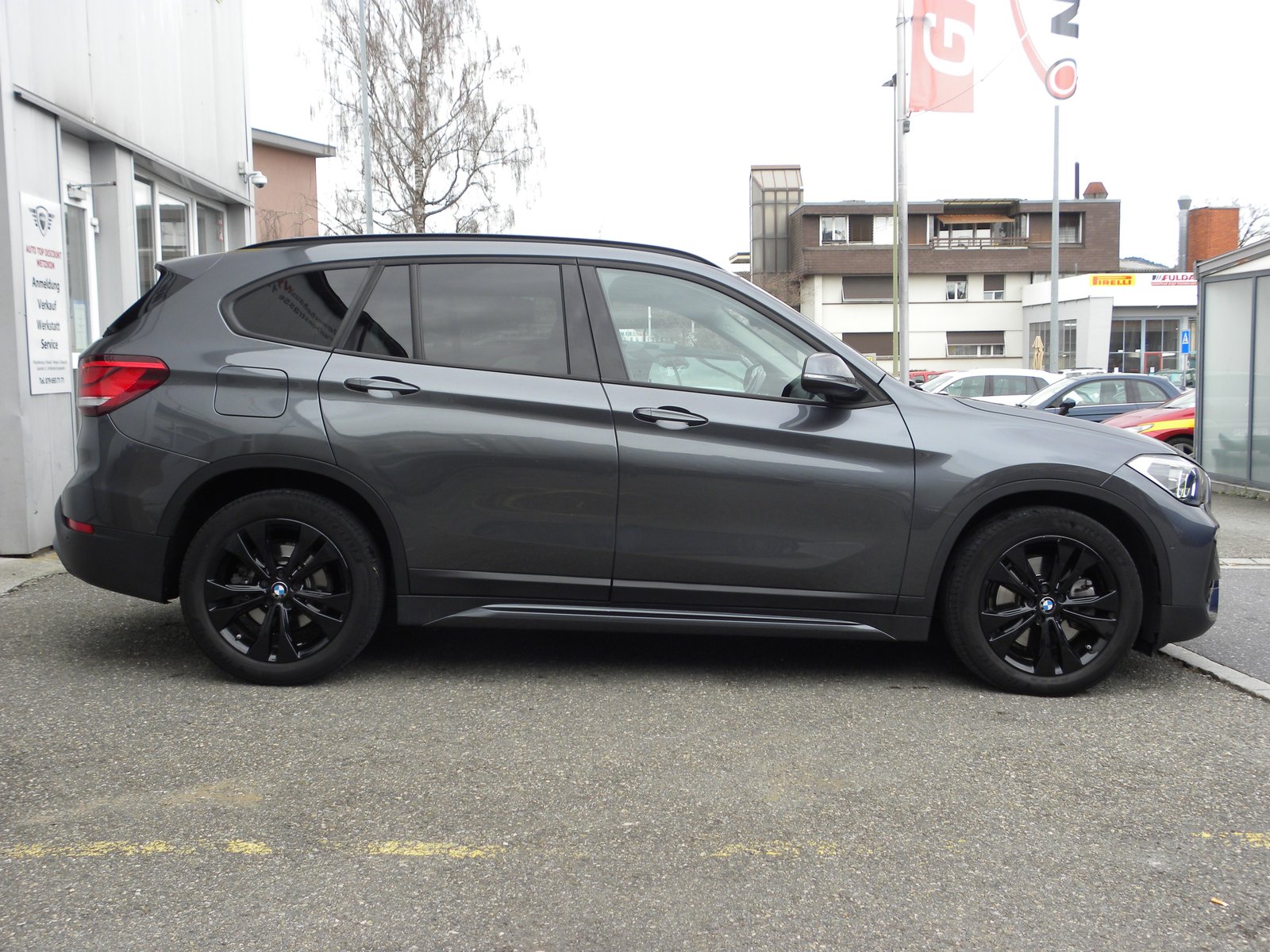 BMW X1 25e Sport Line Steptronic, Plug-in-Hybrid Benzin/Elektro, Occasion / Gebraucht, Automatik - 3