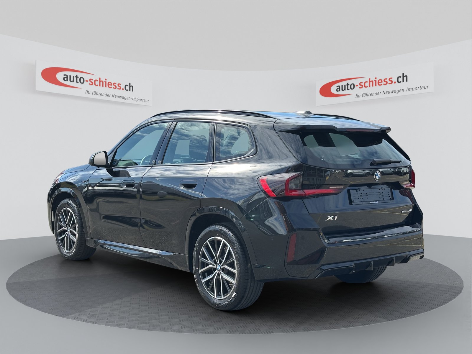 BMW X1 sDrive 18i M Sport, Benzina, Occasioni / Usate, Automatico - 3
