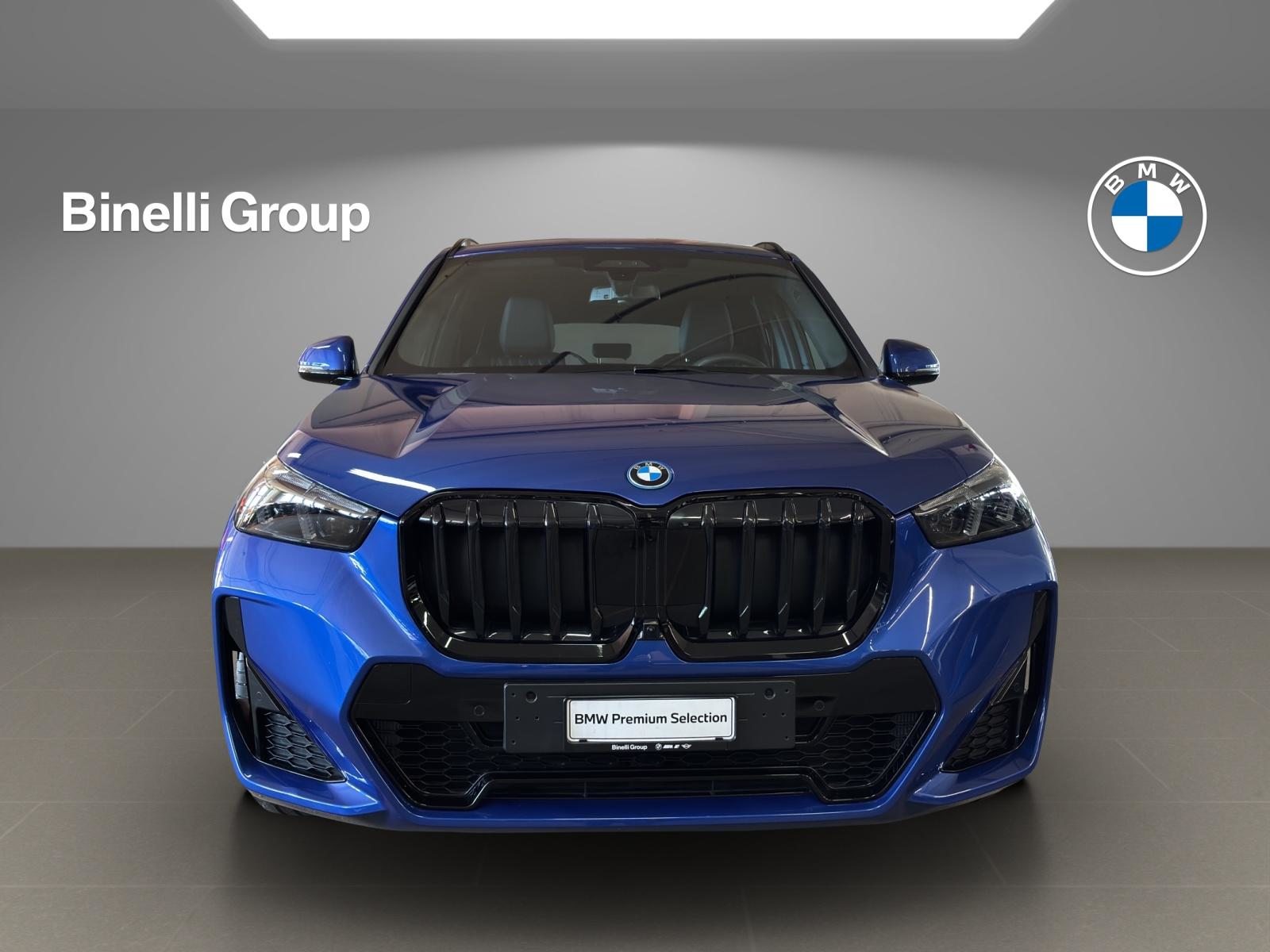 BMW X1 30e xDrive paddles, Plug-in-Hybrid Benzin/Elektro, Occasion / Gebraucht, Automatik - 2