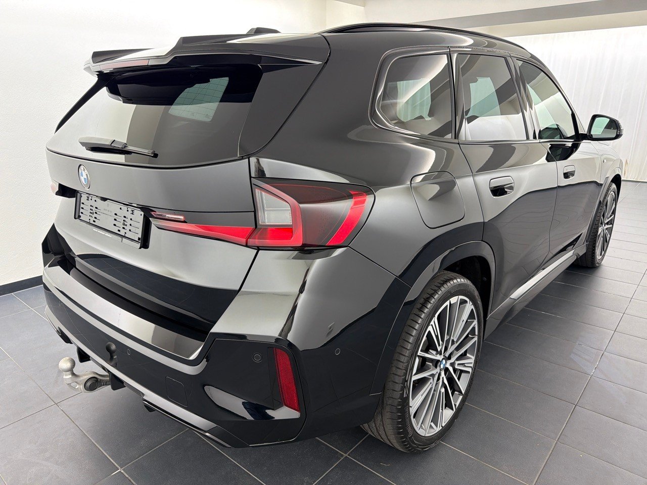 BMW X1 xDr20d 48V M Sport Pro, Mild-Hybrid Diesel/Elektro, Occasion / Gebraucht, Automatik - 3