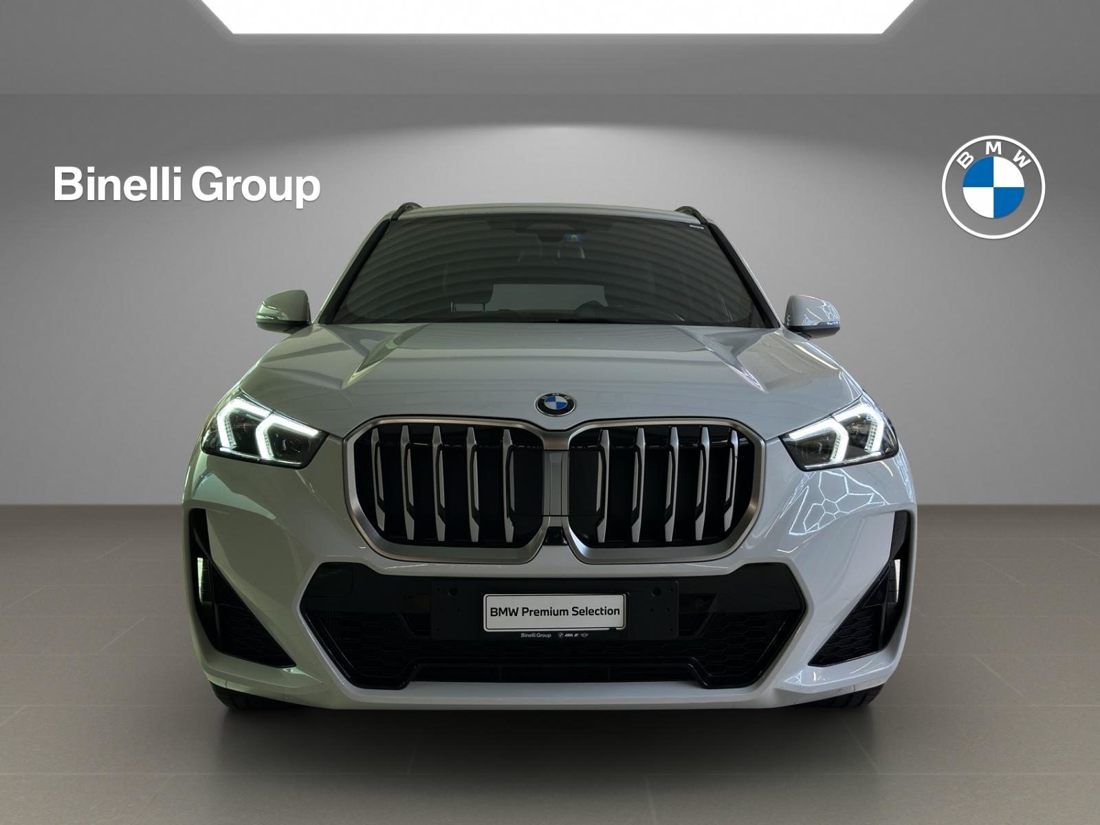 BMW X1 23i xDrive M Sport, Hybride Léger Essence/Électricité, Occasion / Utilisé, Automatique - 3