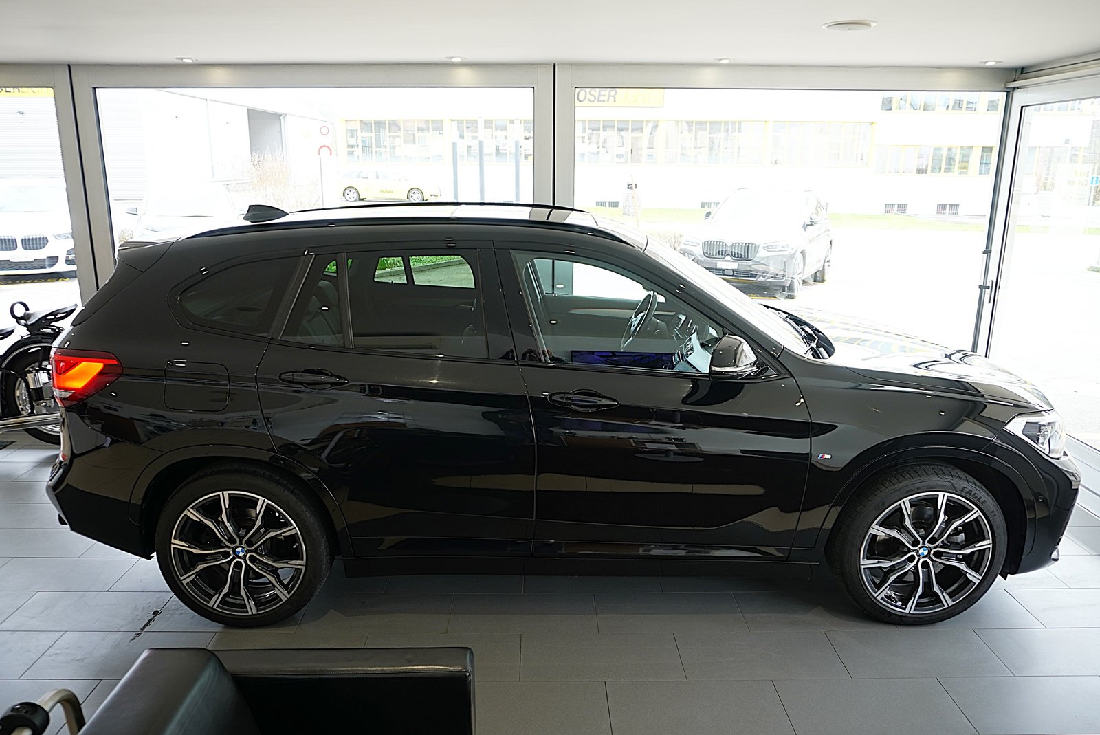 BMW X1 20d M Sport Steptronic, Diesel, Occasion / Gebraucht, Automatik - 4