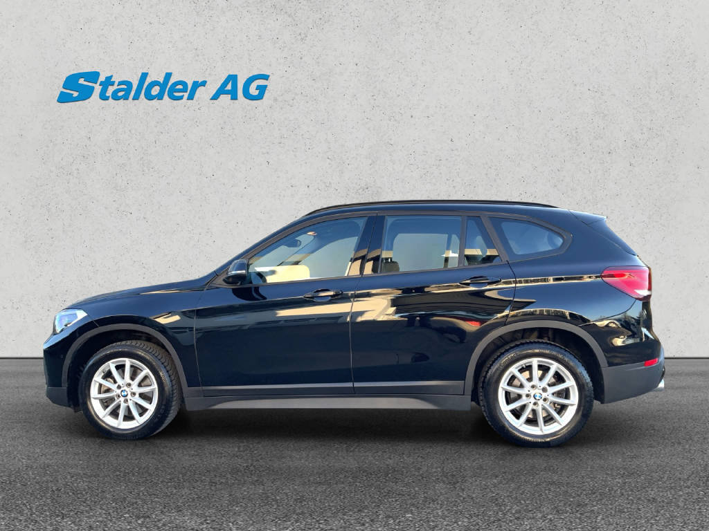 BMW X1 20i, Benzin, Occasion / Gebraucht, Automatik - 3