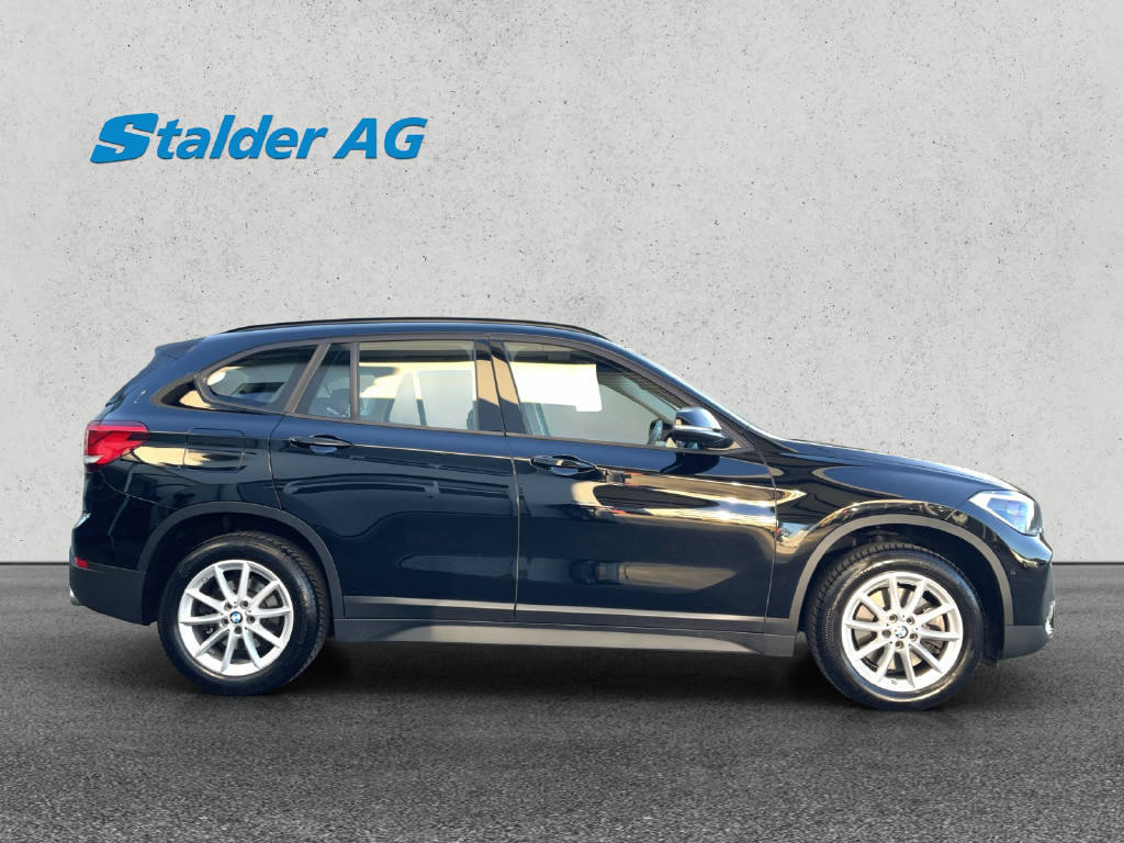 BMW X1 20i, Benzin, Occasion / Gebraucht, Automatik - 7