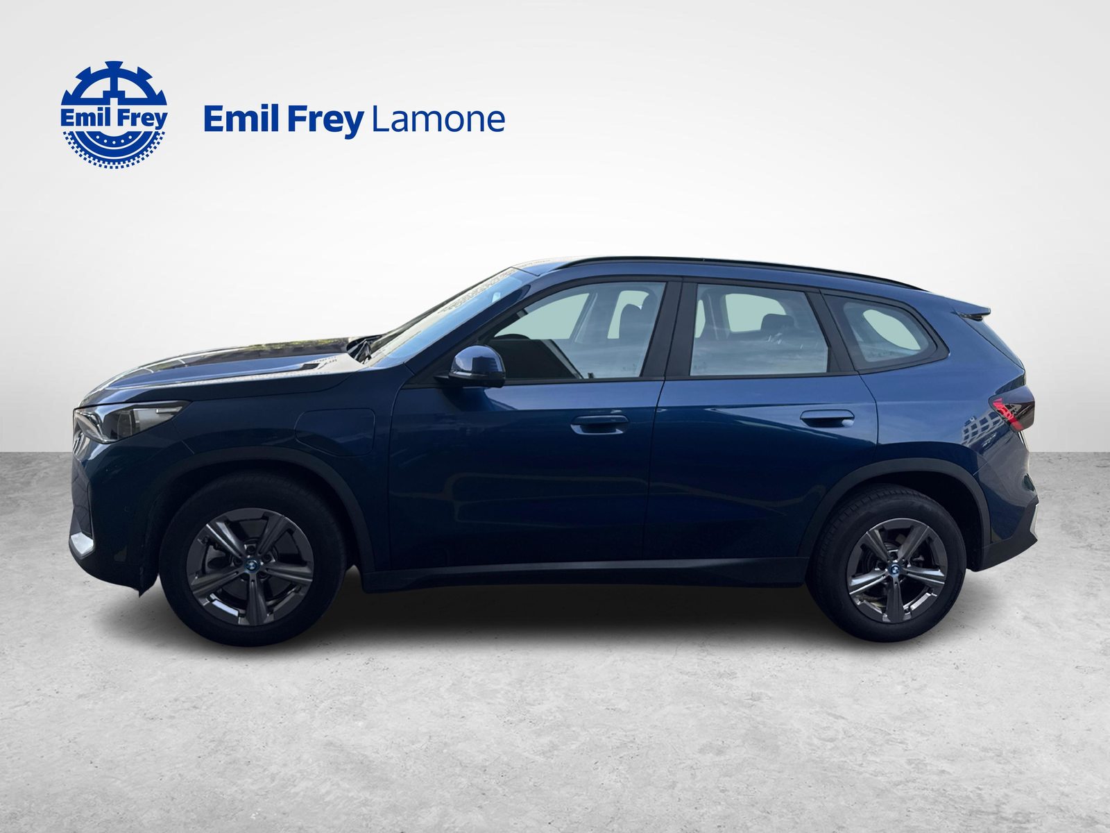 BMW X1 30e xDrive, Plug-in-Hybrid Petrol/Electric, Second hand / Used, Automatic - 3