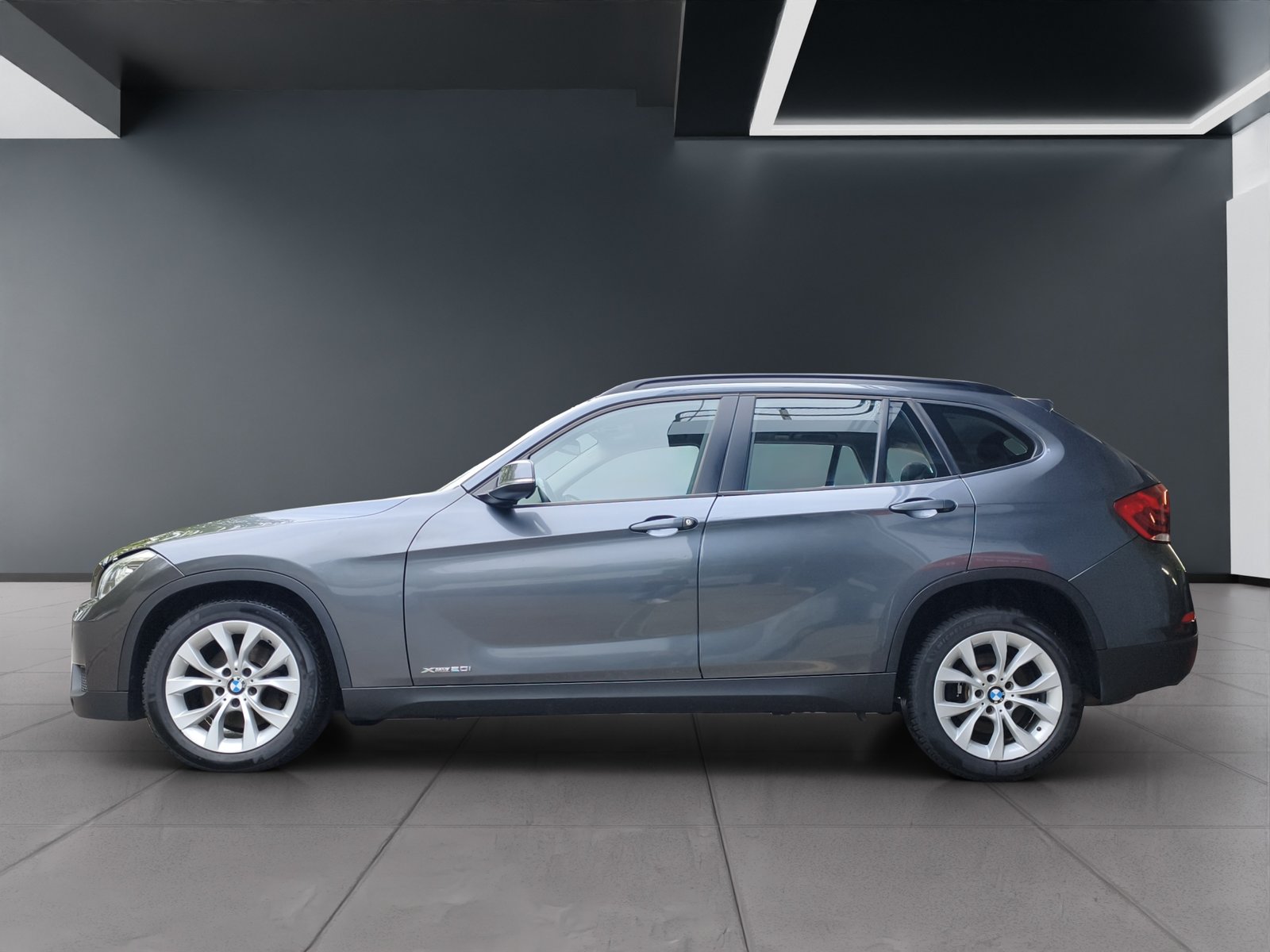 BMW X1 Geländewagen E84 20i, Benzin, Occasion / Gebraucht, Automatik - 6