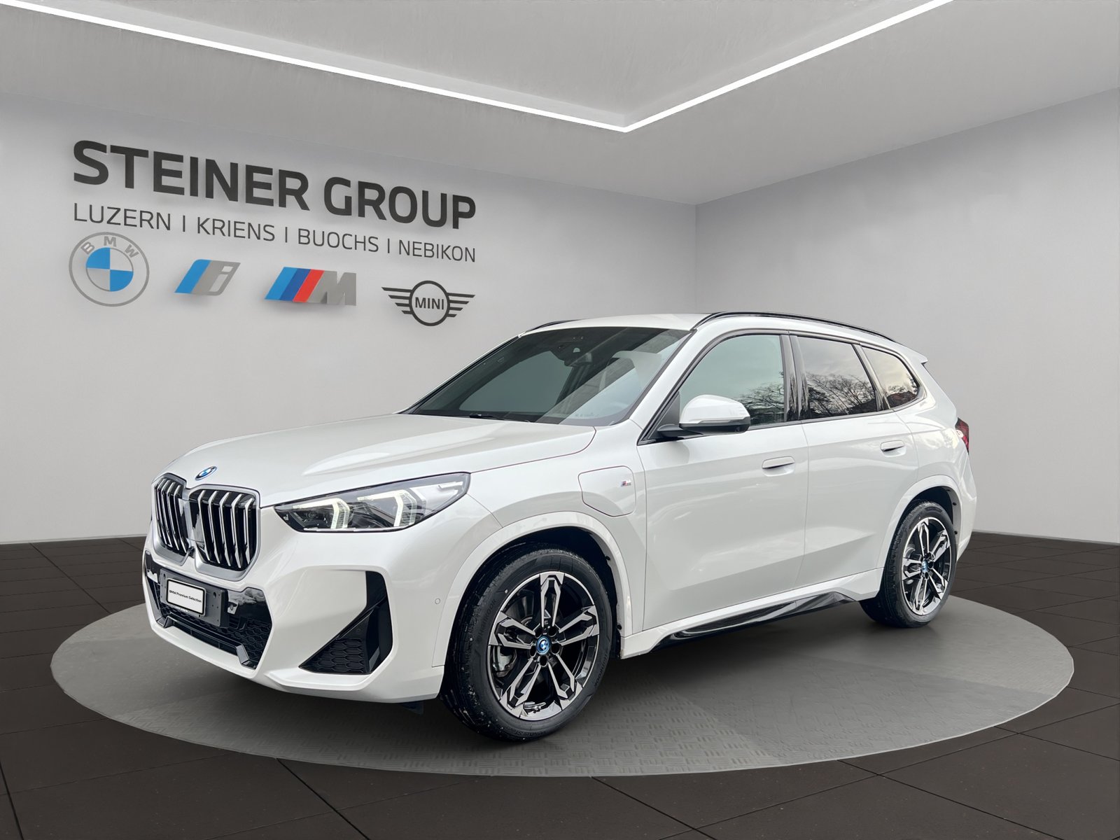 BMW X1 30e