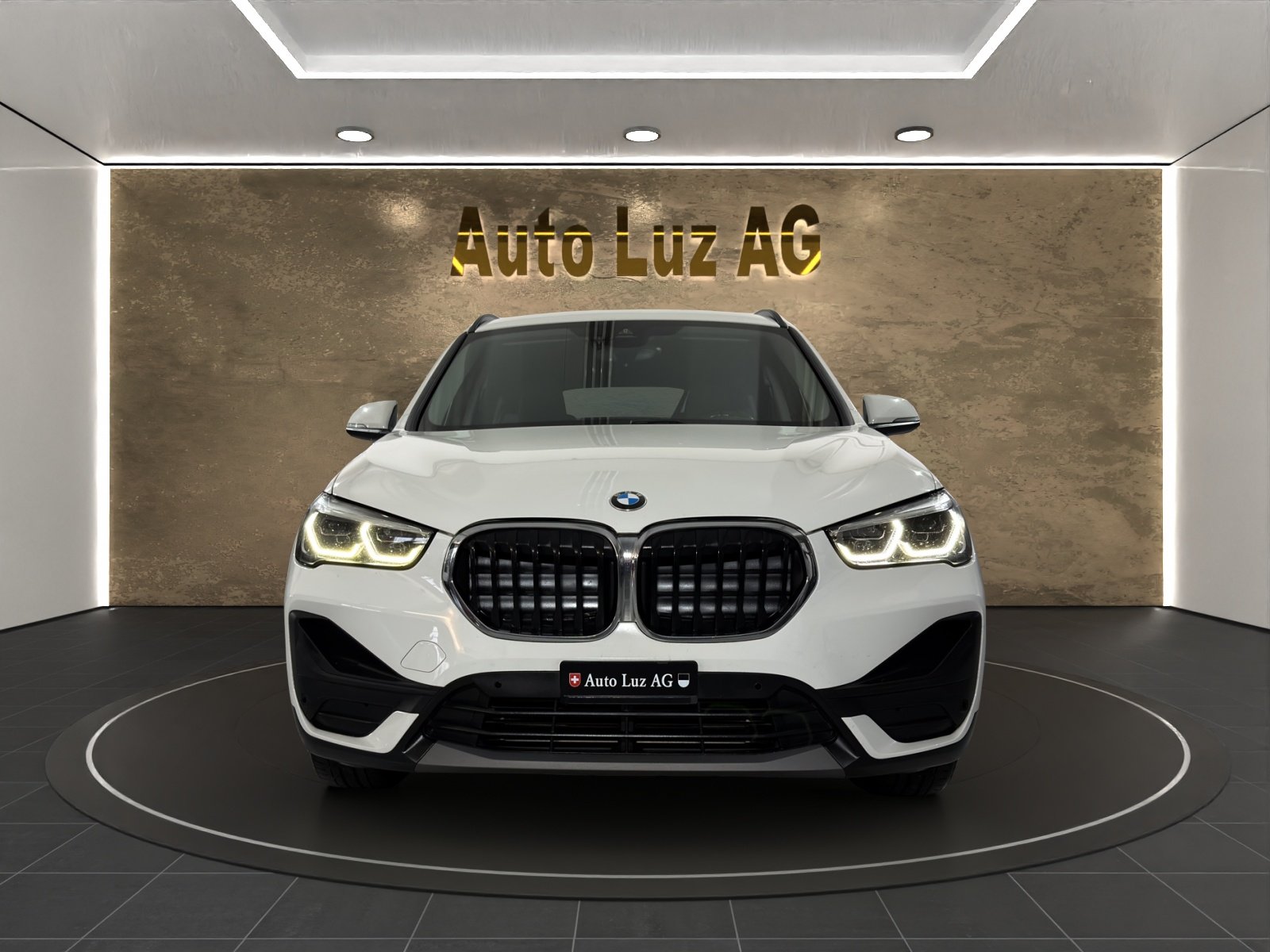 BMW X1 18d Steptronic, Diesel, Second hand / Used, Automatic - 2