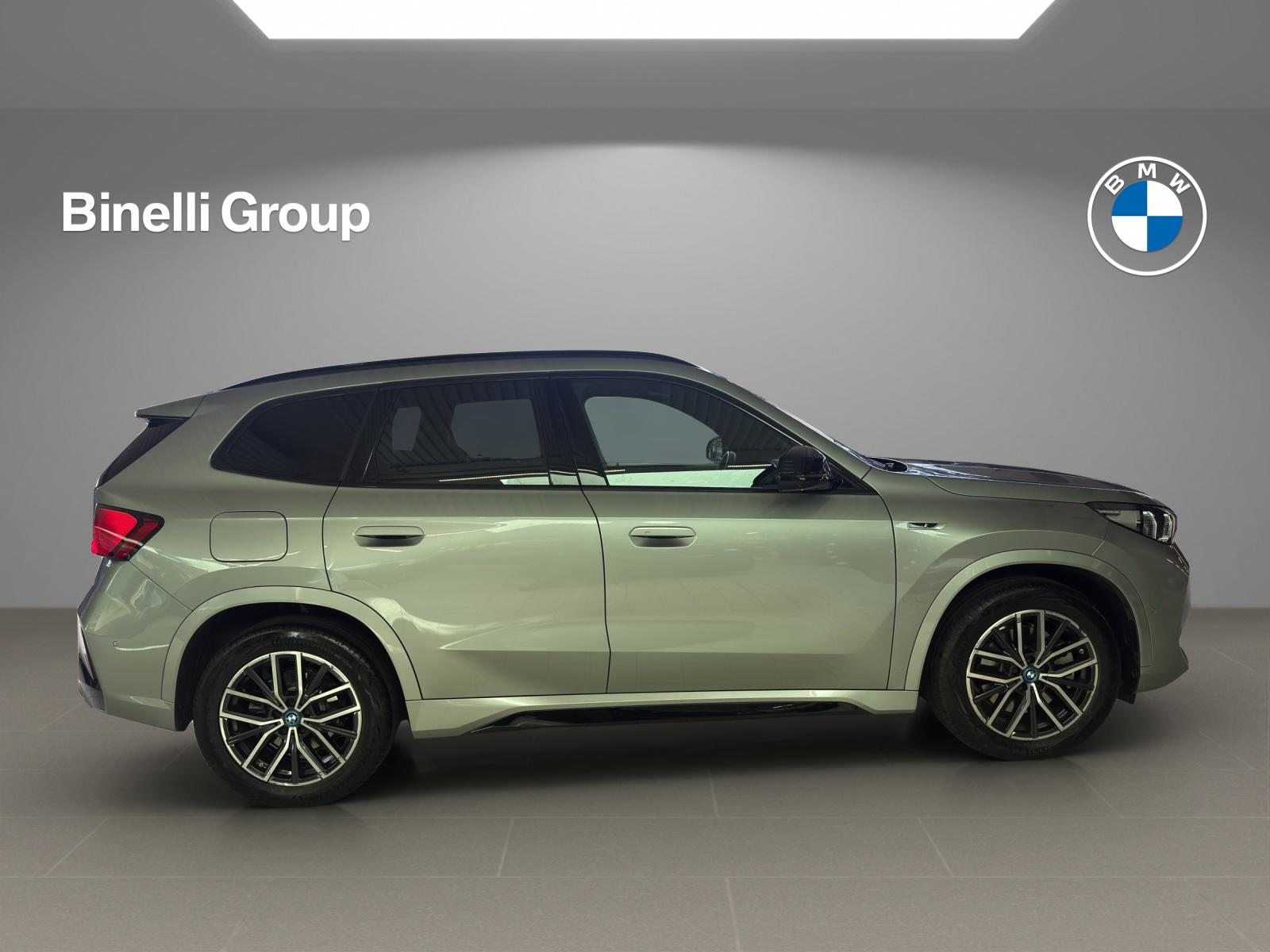 BMW X1 30e xDrive M-SportPaket, Plug-in-Hybrid Benzin/Elektro, Occasion / Gebraucht, Automatik - 7